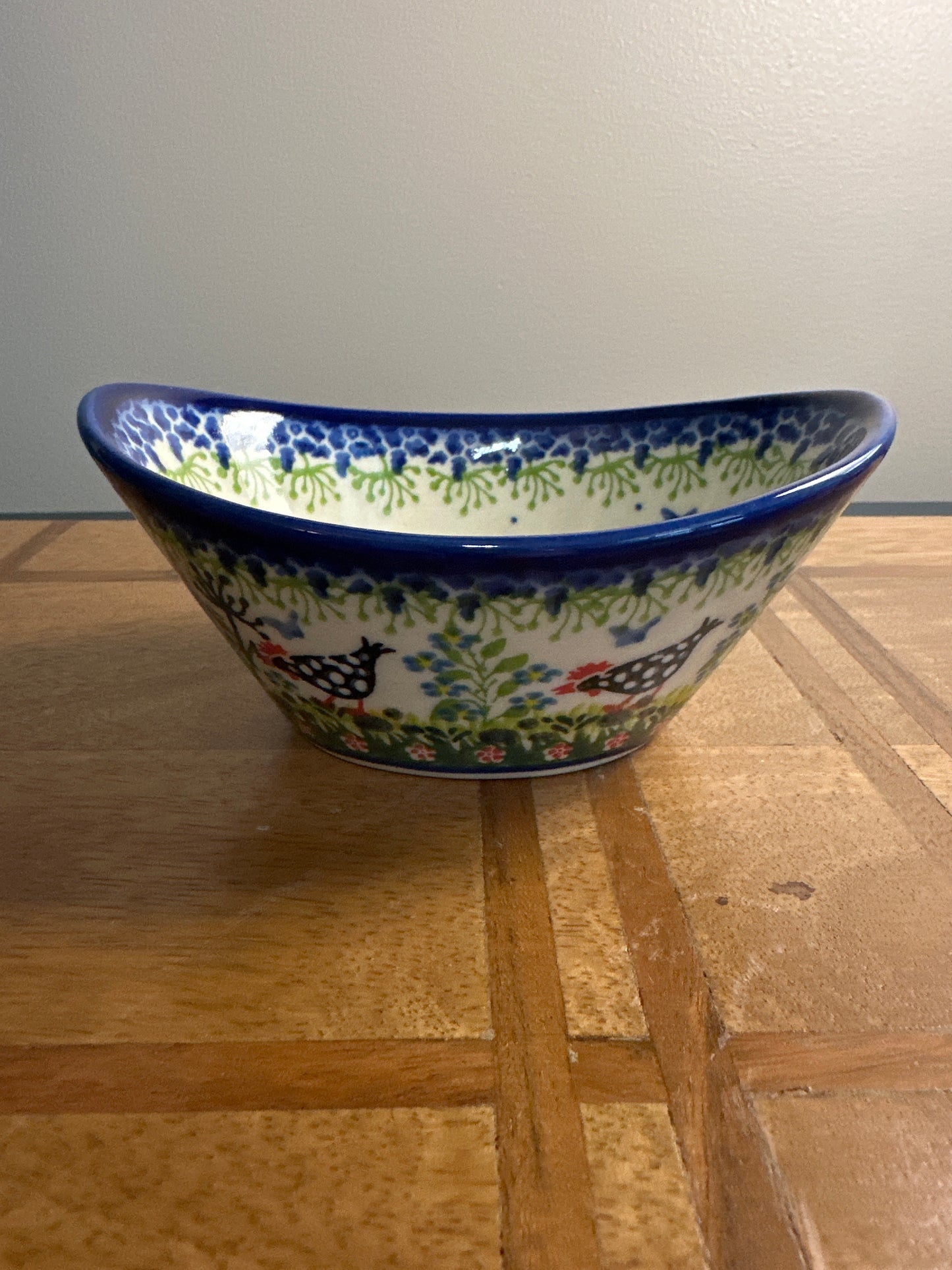 Kalich Polish Pottery, Black Chicken Tub Bowl