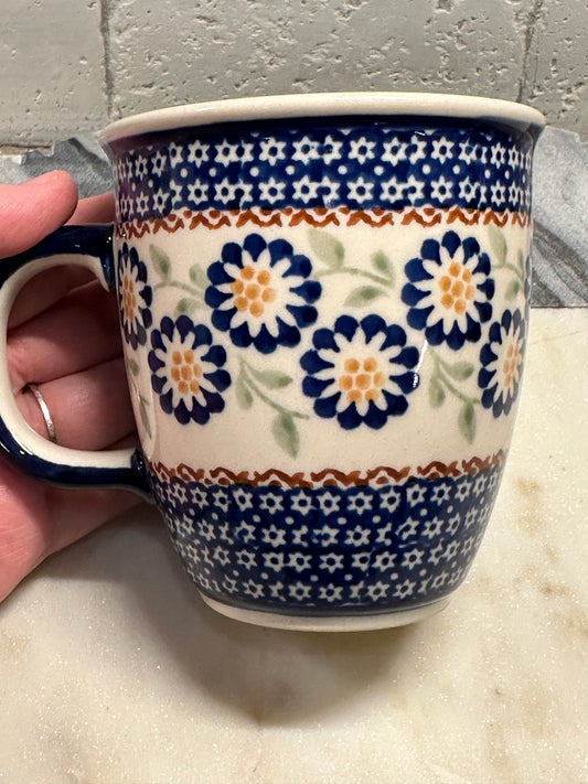 Manufaktura Polish Pottery, Blue & Gold Flower Straight Mug