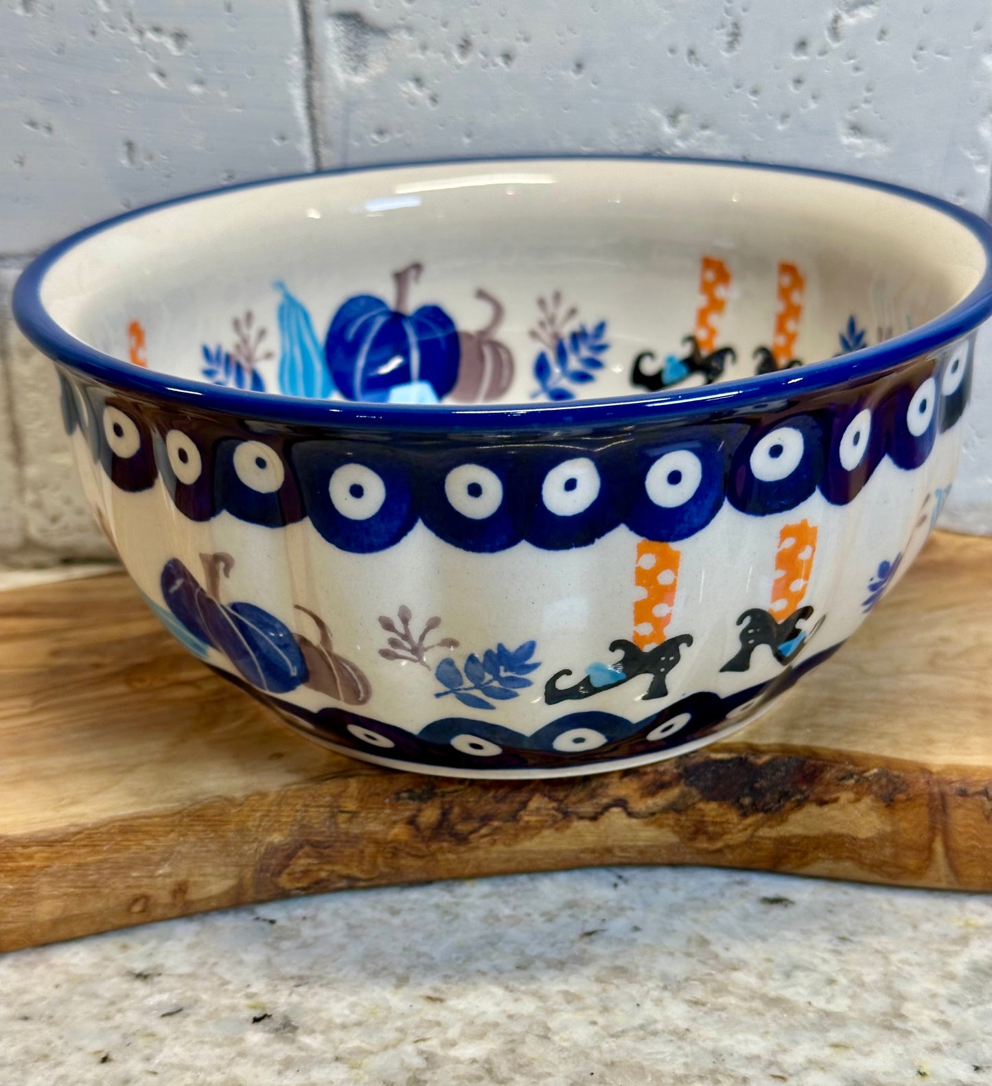 Manufaktura, Bewitched, Fluted Bowl, 7"
