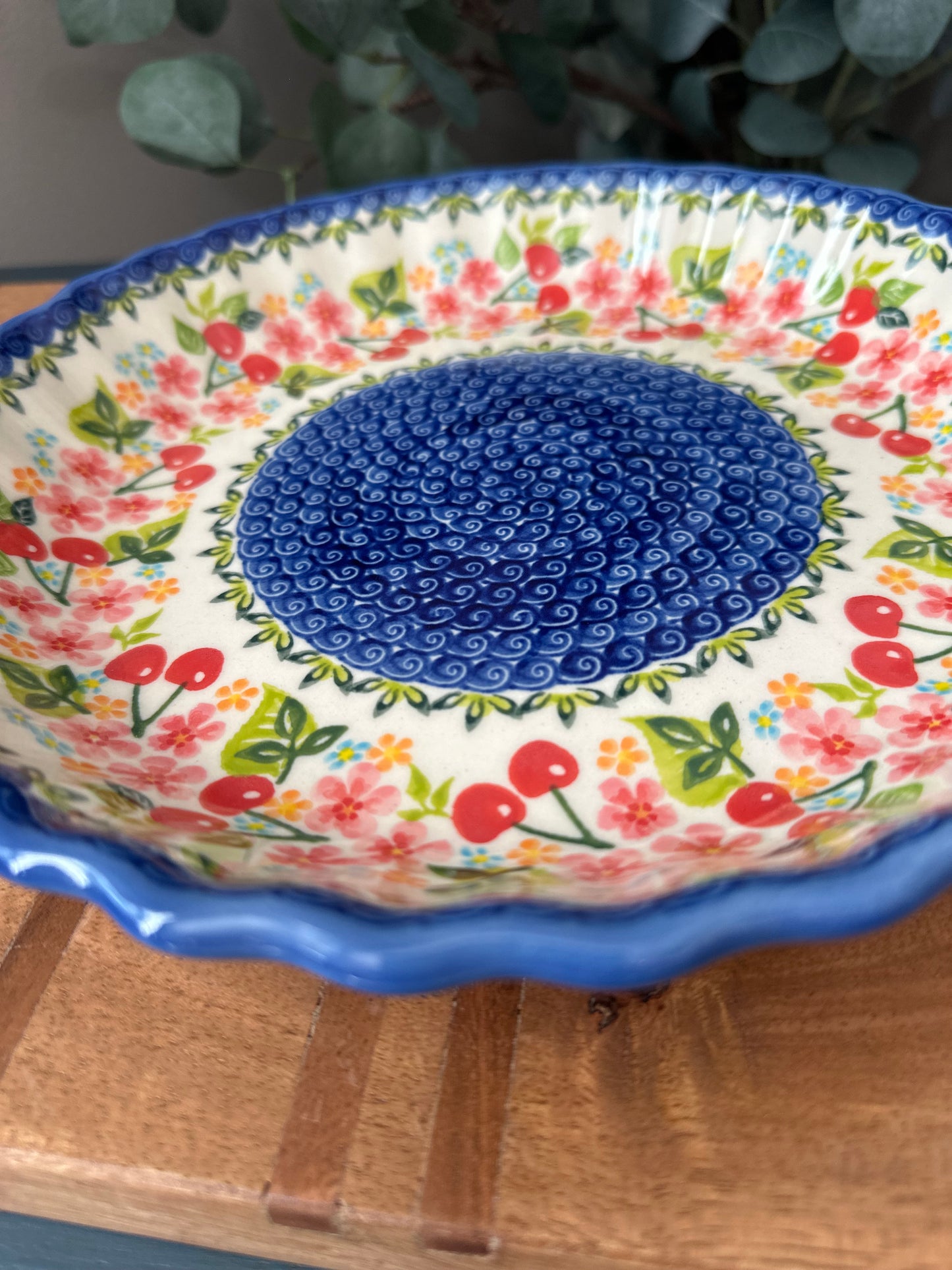 Kalich Polish Pottery, Unikat Art Level, Cherries & Blossoms, 10" Fluted Pie Baker/Server
