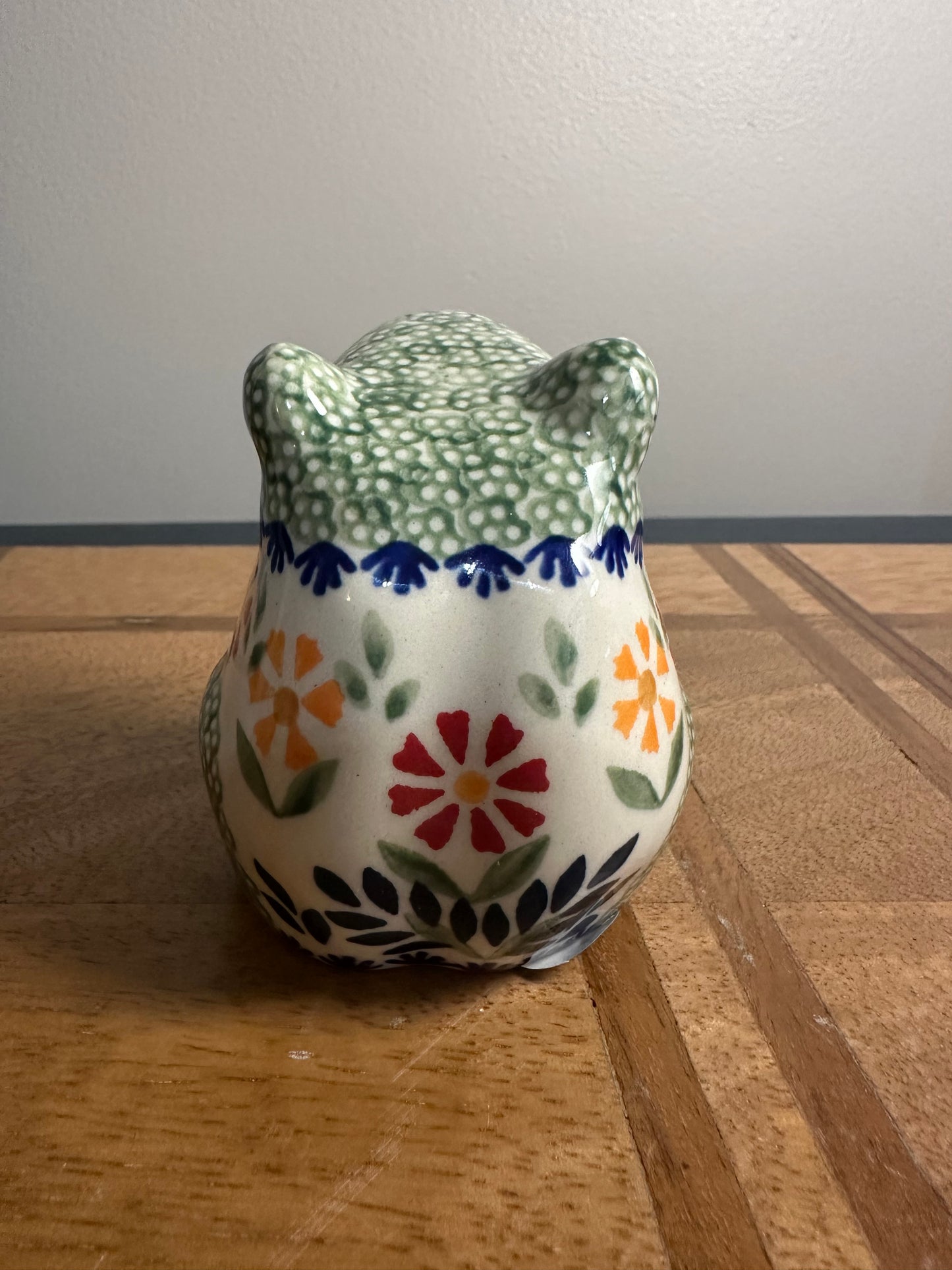 Manufaktura Polish Pottery Marigold Sitting Frog