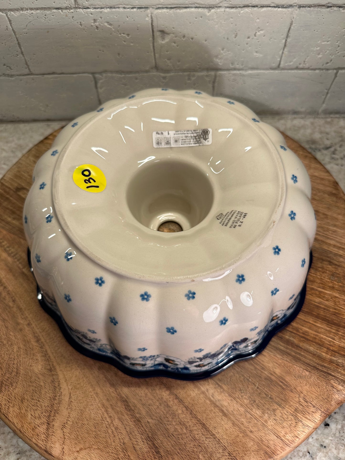 Ceramika Artystyczna Polish Pottery, Blue Cherry Large Bundt Pan
