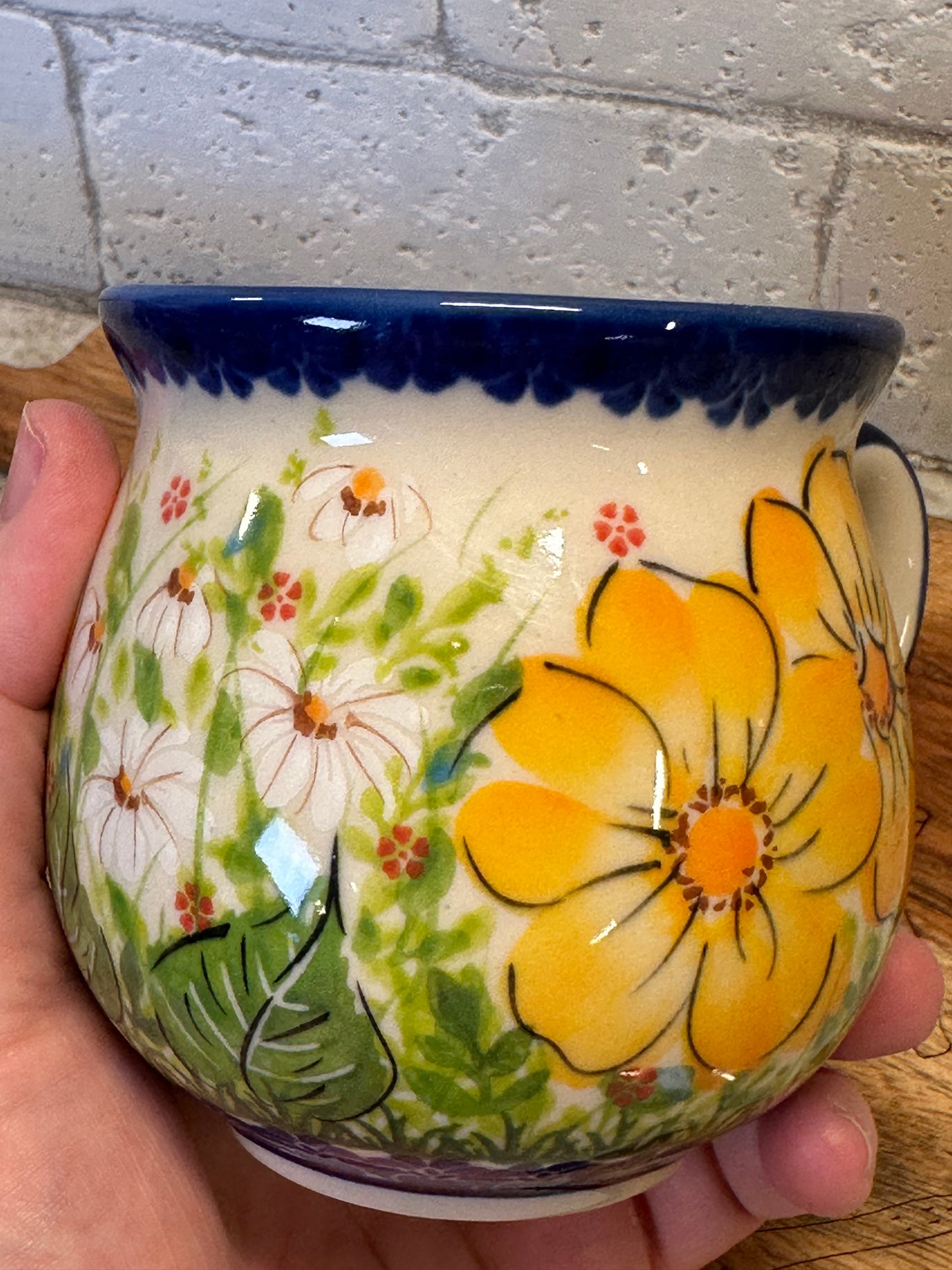 Kalich, Art Level A2, Yellow Floral/White Flowers, Bubble Mug 12 oz