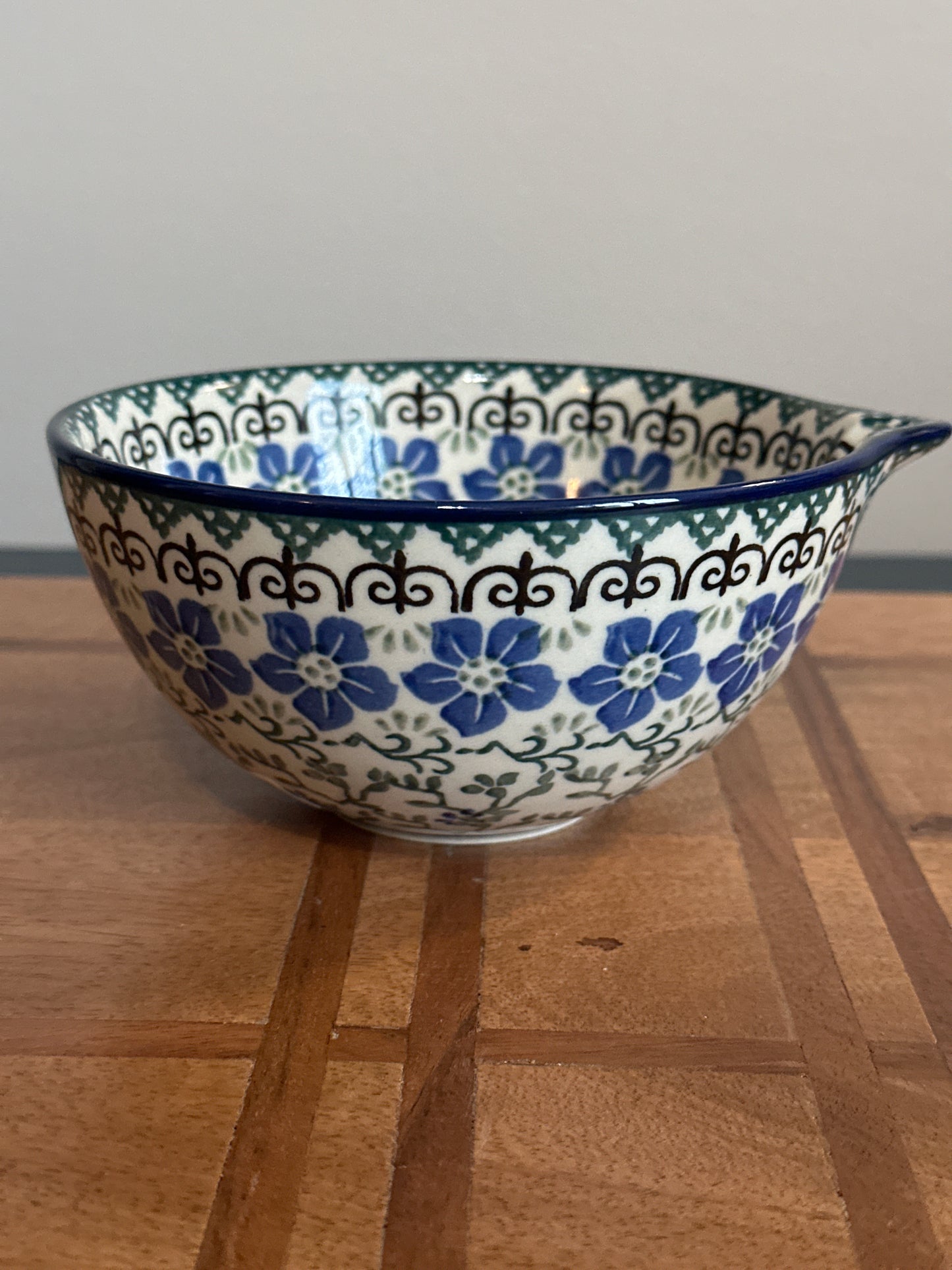 Ceramika Artystyczna Polish Pottery, T. Liana, Blue Dogwood, Bowl with Spout