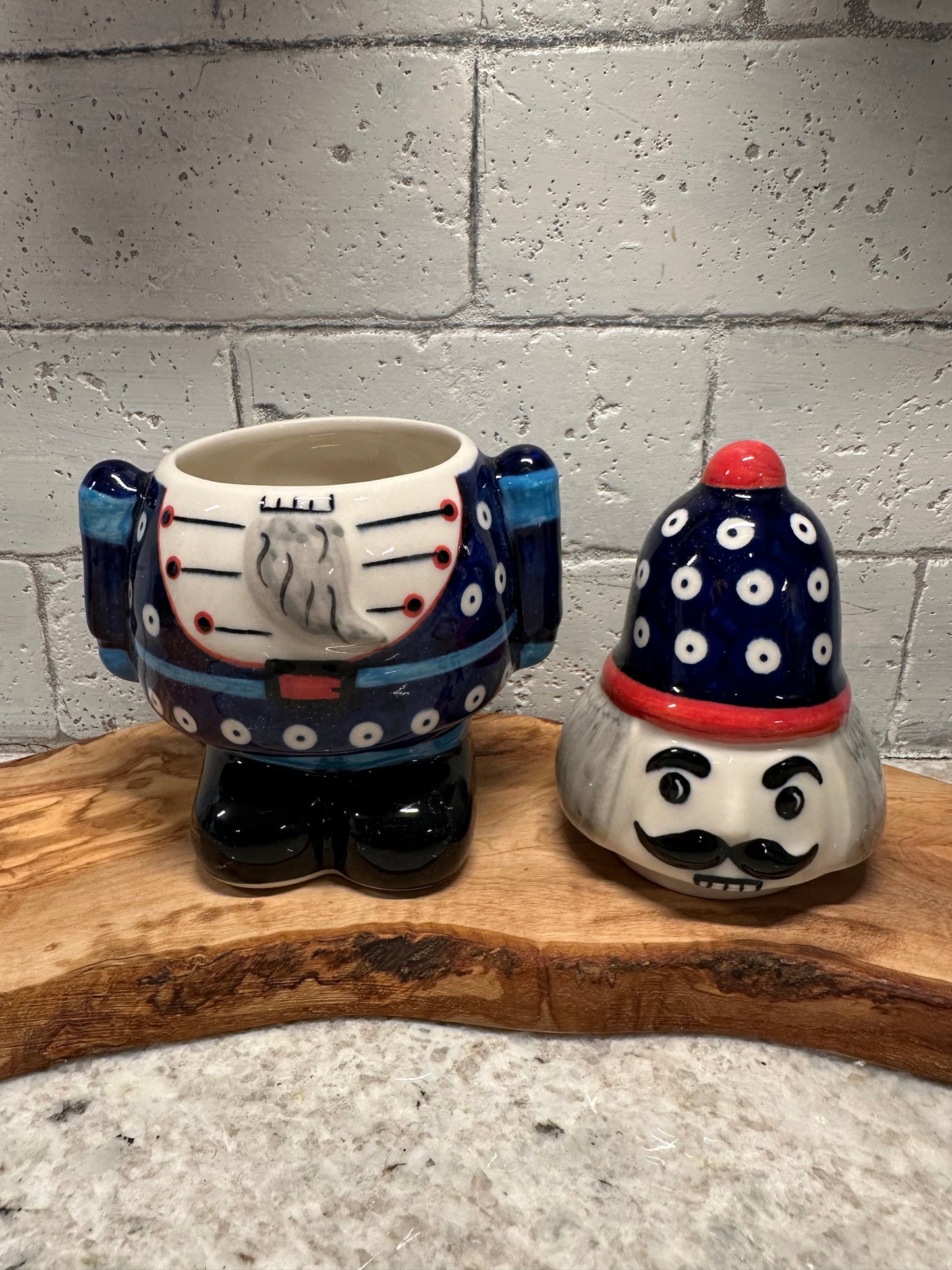 Dalia Polish Pottery, Traditional Owls Eye Nutcracker Container/Jar
