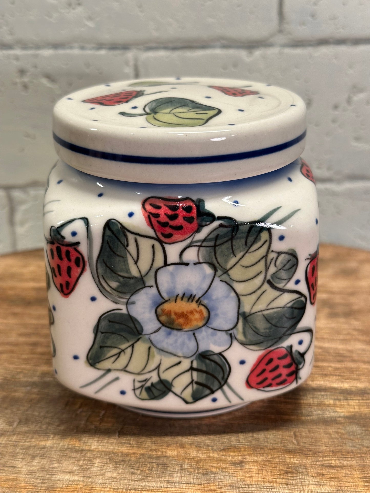 W.R. Polish Pottery, Unikat Strawberry Blossom, Square Small Covered Container