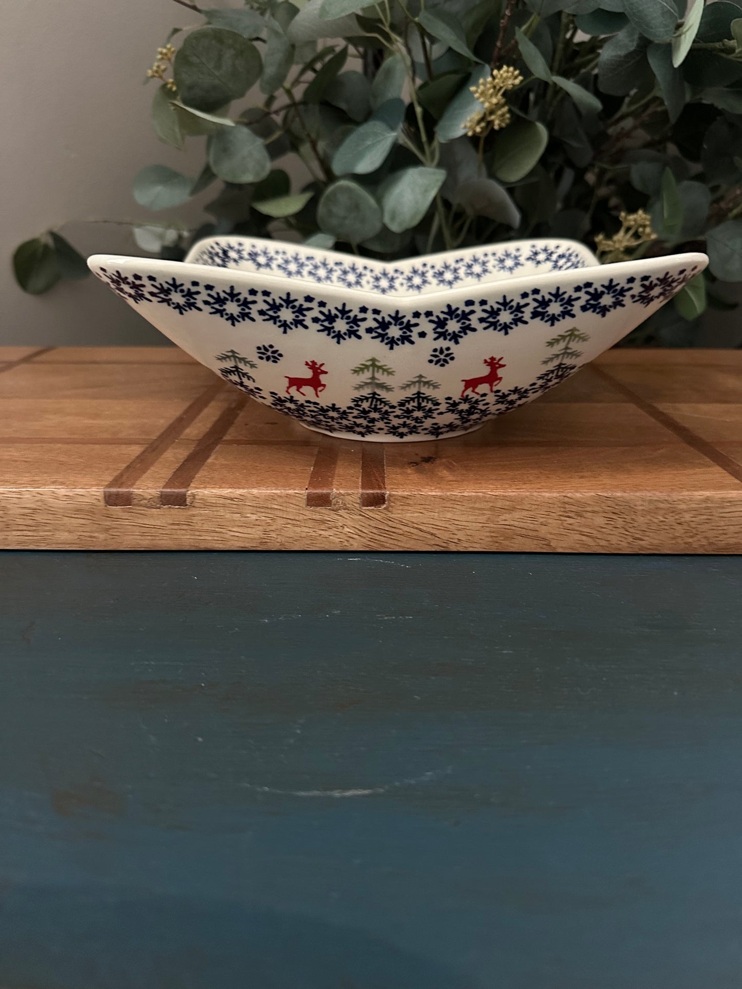 Manufaktura Polish Pottery, Winter Reindeer, Wavy Square Bowl