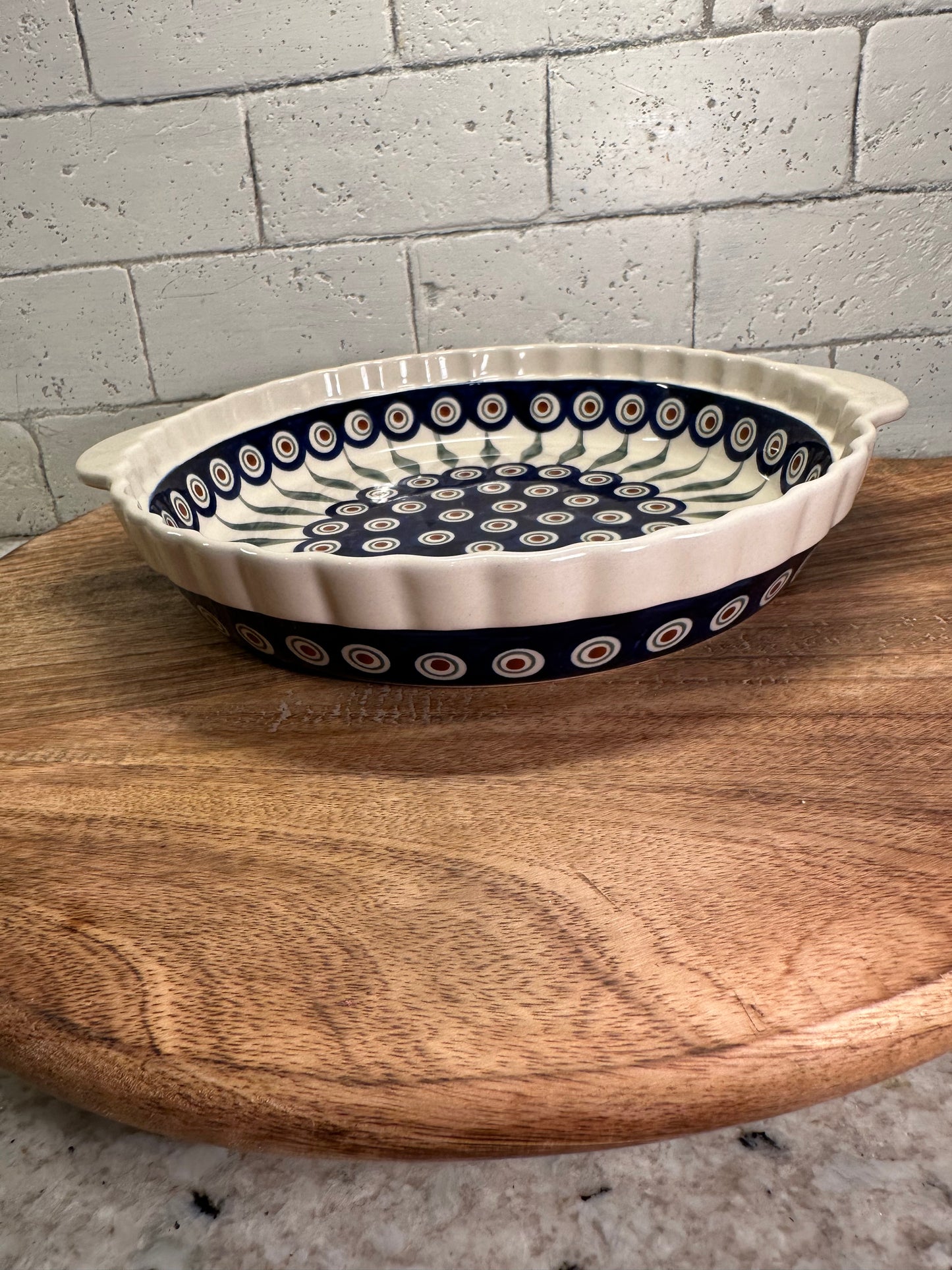 Zaklady Polish Pottery, Traditional Peacock Feather, Handled Pie Baker