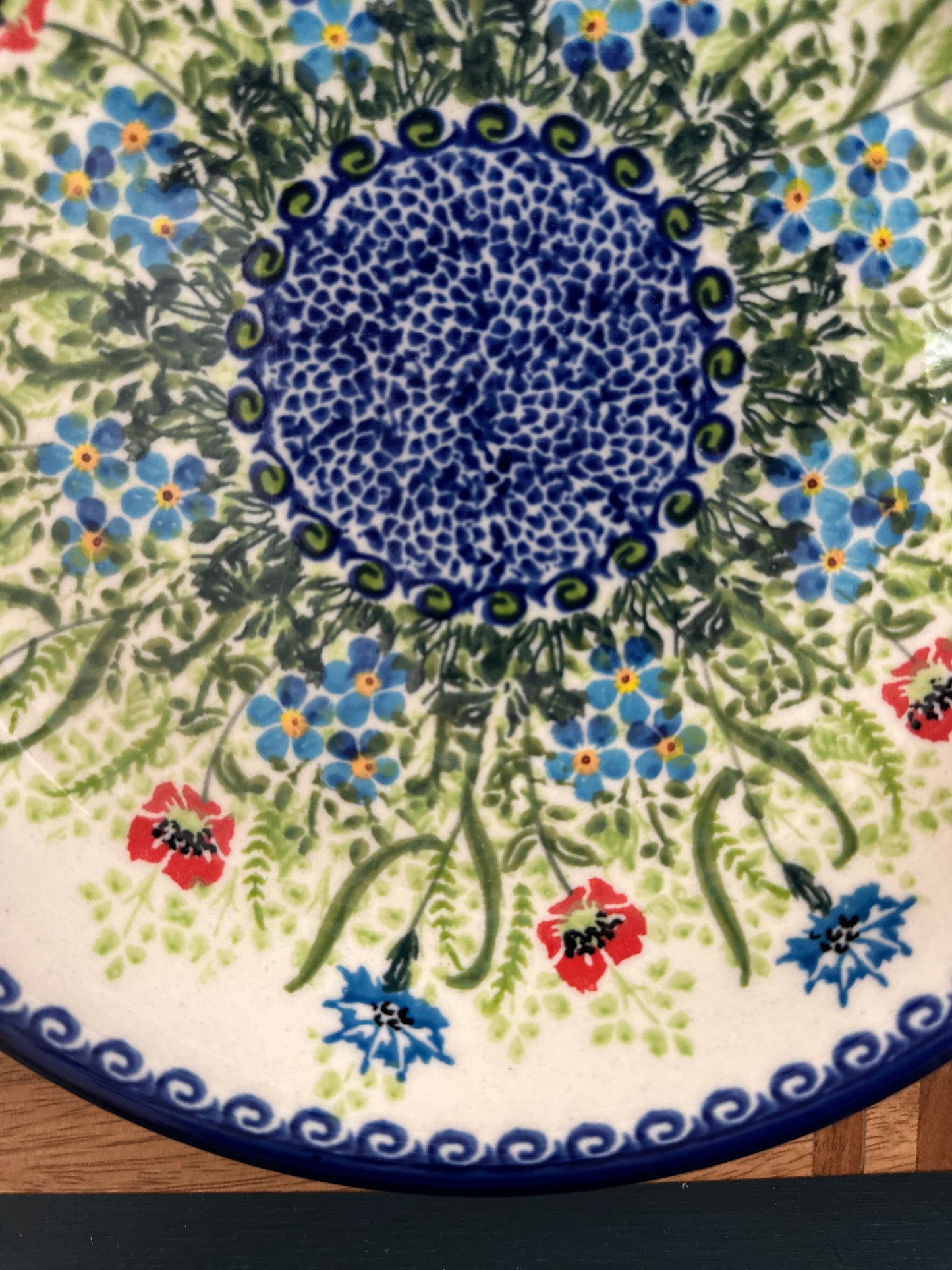 Kalich Polish Pottery, Unikat Art Level 1, Meadowy Breeze, 10.5" Dinner Plate