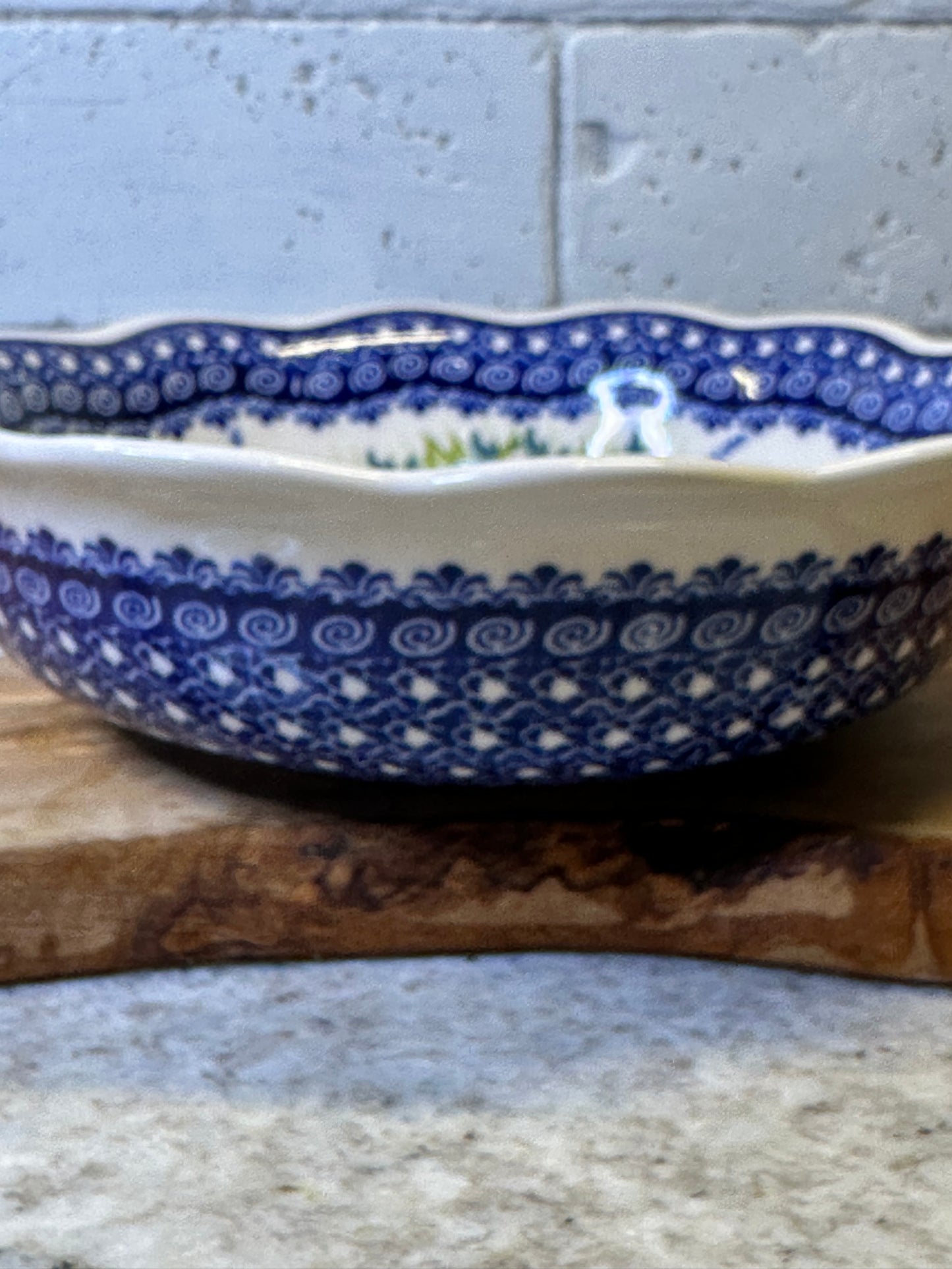 Kaola Polish Pottery, Signature Unikat, Summer Wreath, Ruffle Shallow Bowl