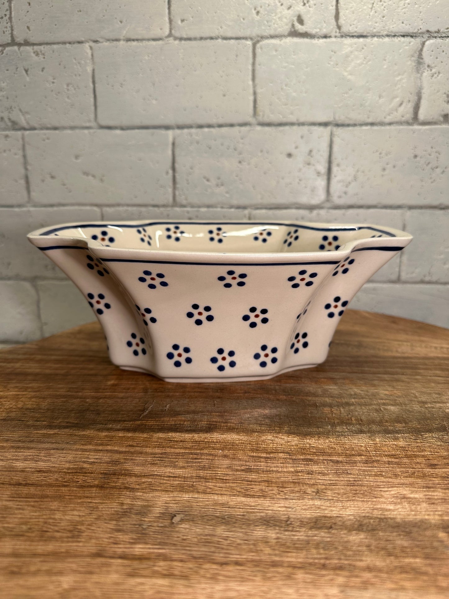 Zaklady Polish Pottery, Traditional Serving Bowl/Baker/Server Preowned