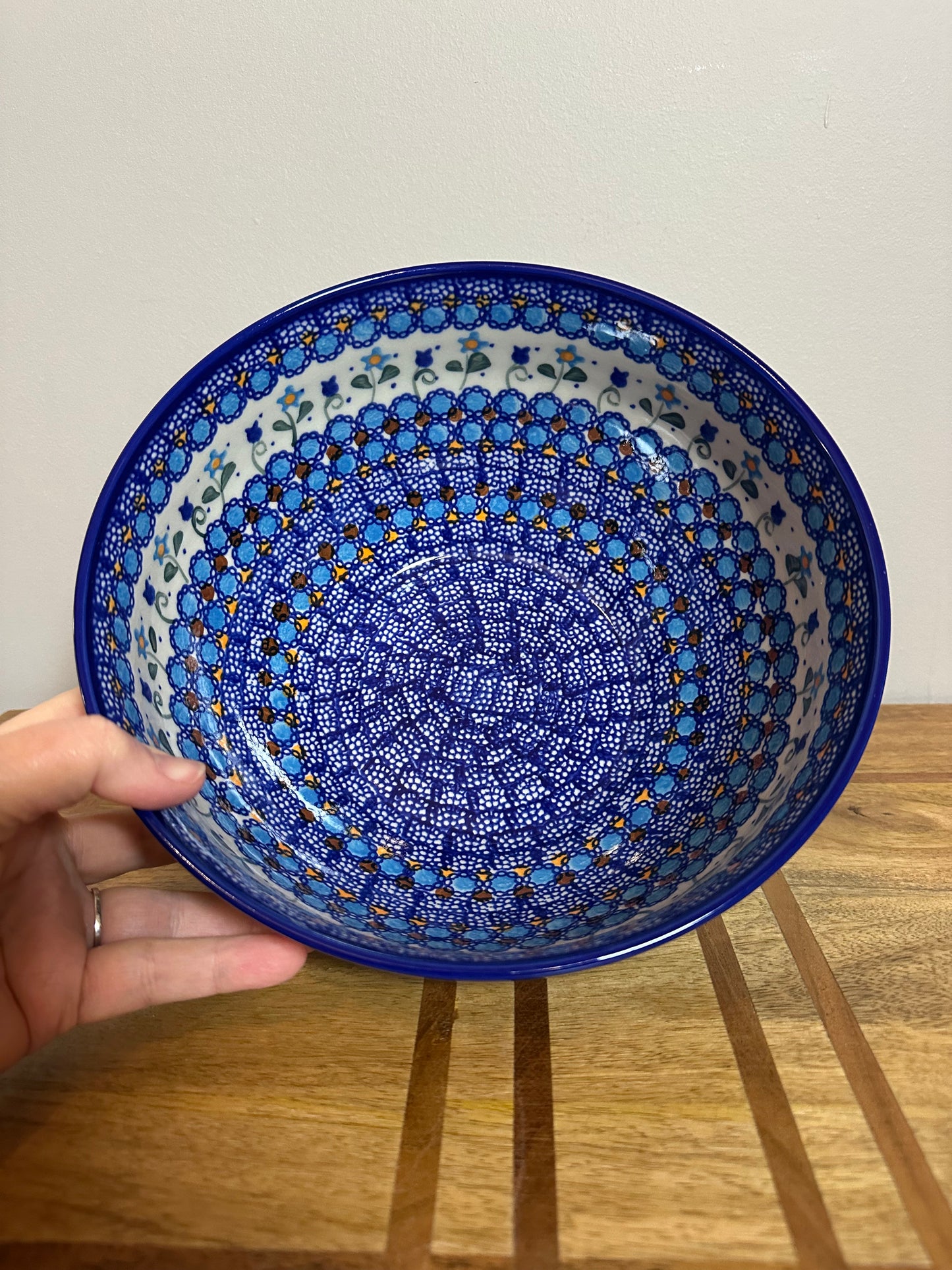 Vena, Savannah/Blue Tulip, Large Mixing Bowl
