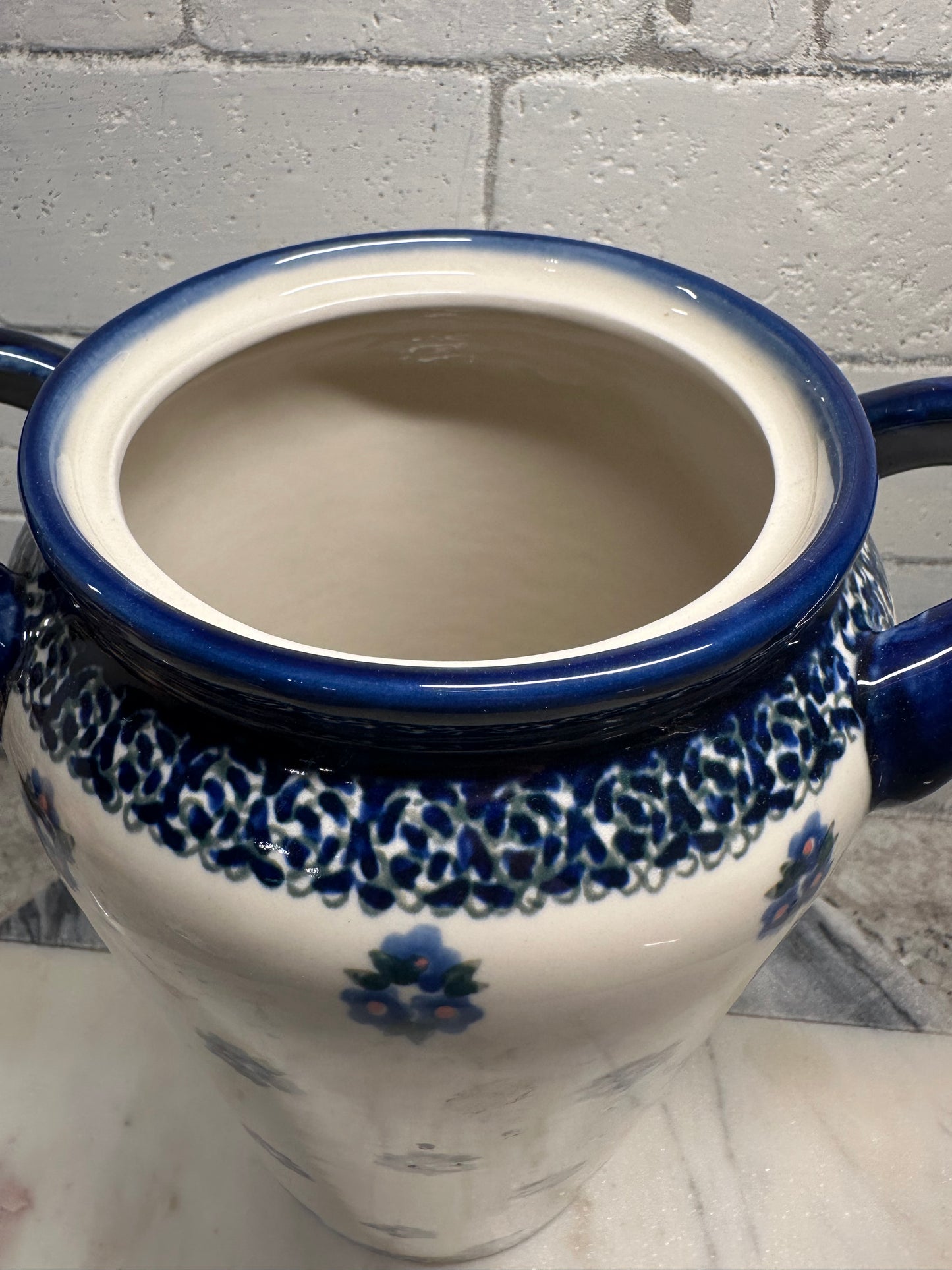 Zaklady Polish Pottery, Preowned Jar/Canister/Container with Lid and Handles 11"