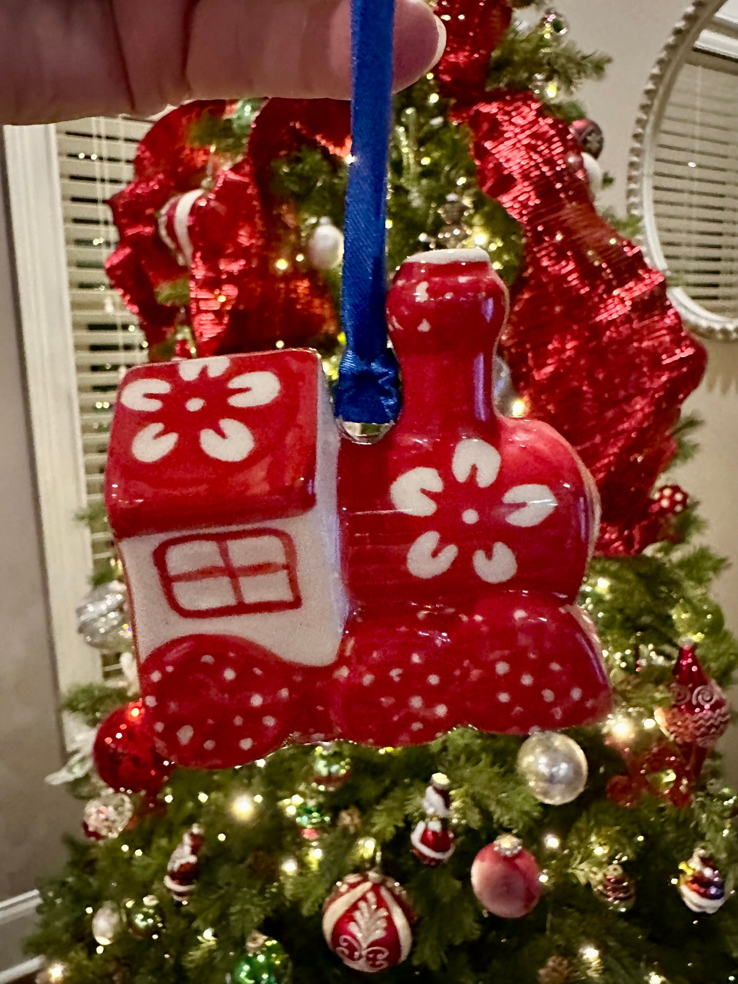 Manufaktura Red Blossom, Train Ornament