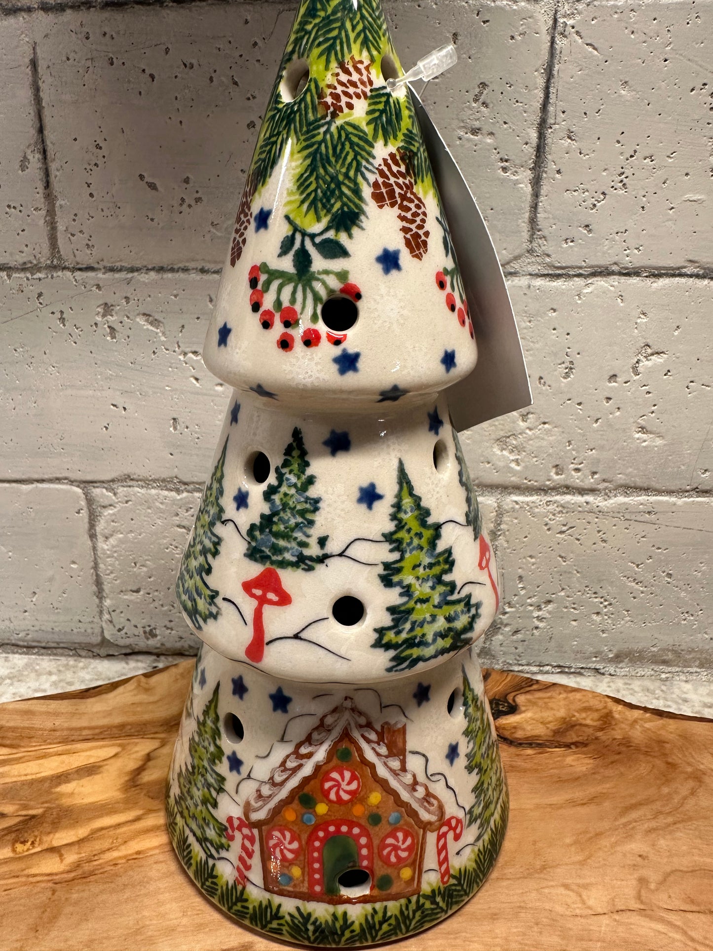 Kalich Polish Pottery, Signature Art Level 1, Gingerbread House, Medium Luminary Tree