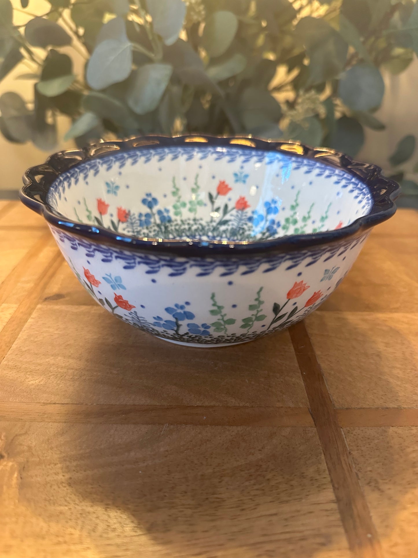 Ceramika Artystyczna Polish Pottery, Spring Bouquet Scalloped Bowl