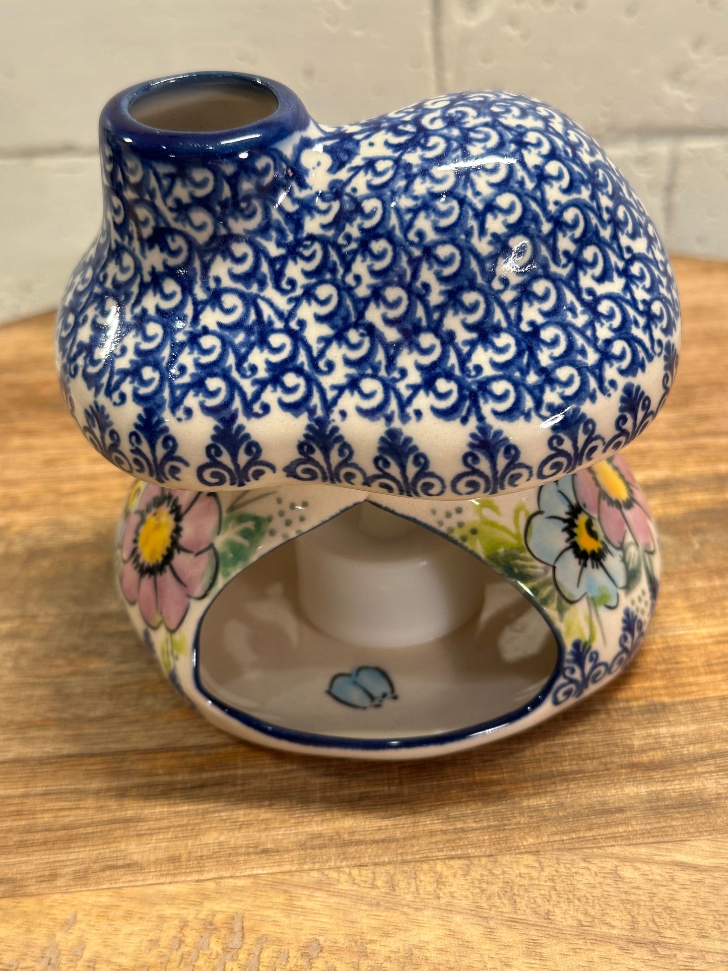 Vena Polish Pottery, Floral House Aroma Warmer/Luminary