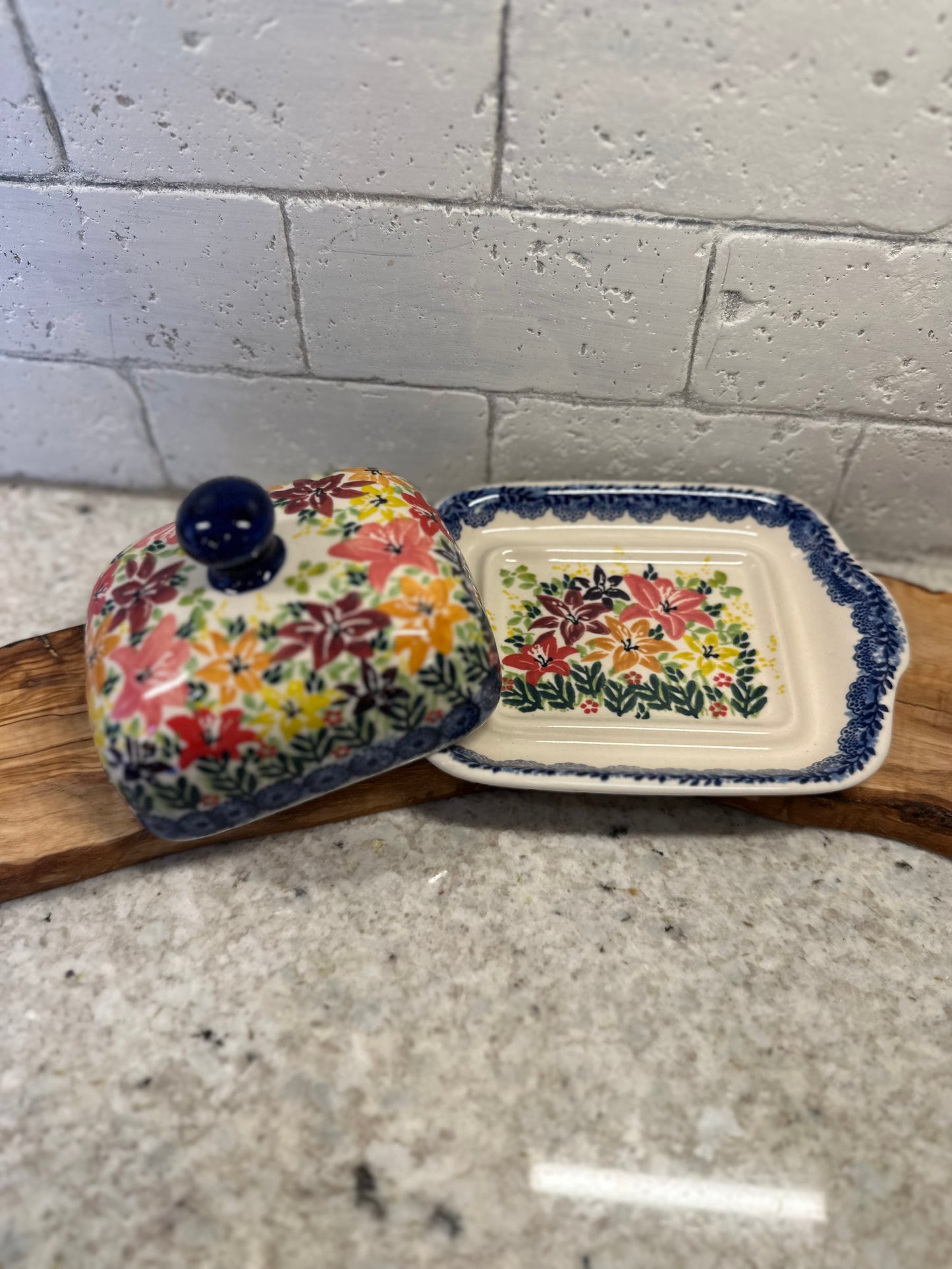 Ceramika Amfora, Splash of Lilies, Butter Dish