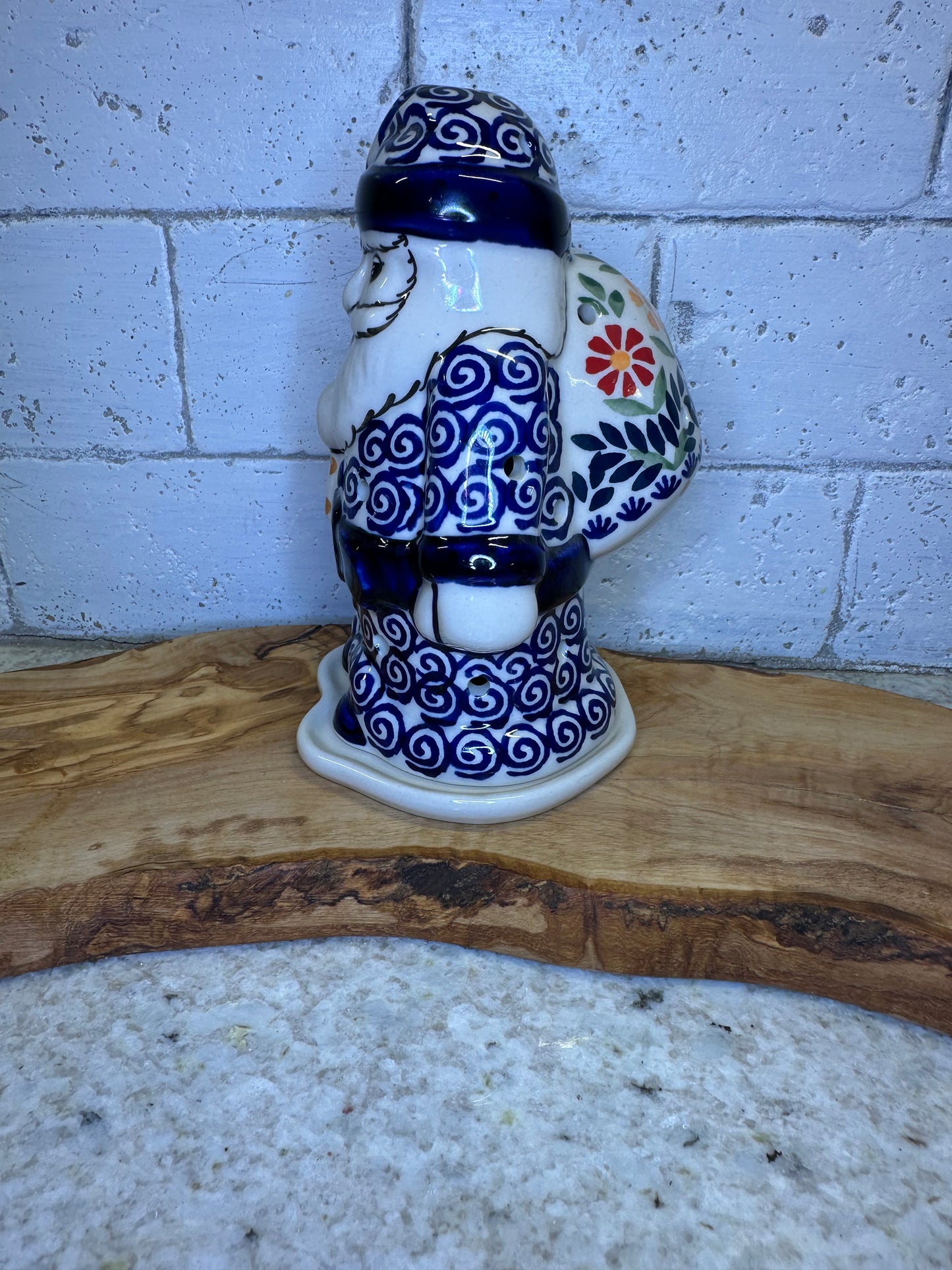 Manufaktura Polish Pottery, Wave Of Flowers, Santa Luminary 6"