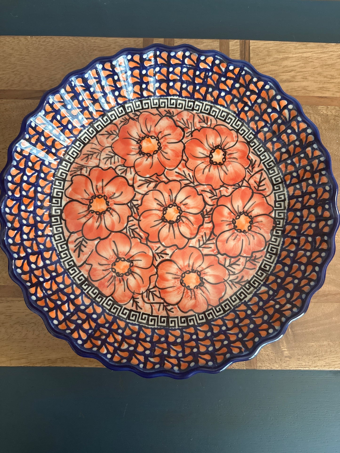 Ceramika Bona Polish Pottery, Signature Unikat, Ruffled Red Poppy Pie Dish