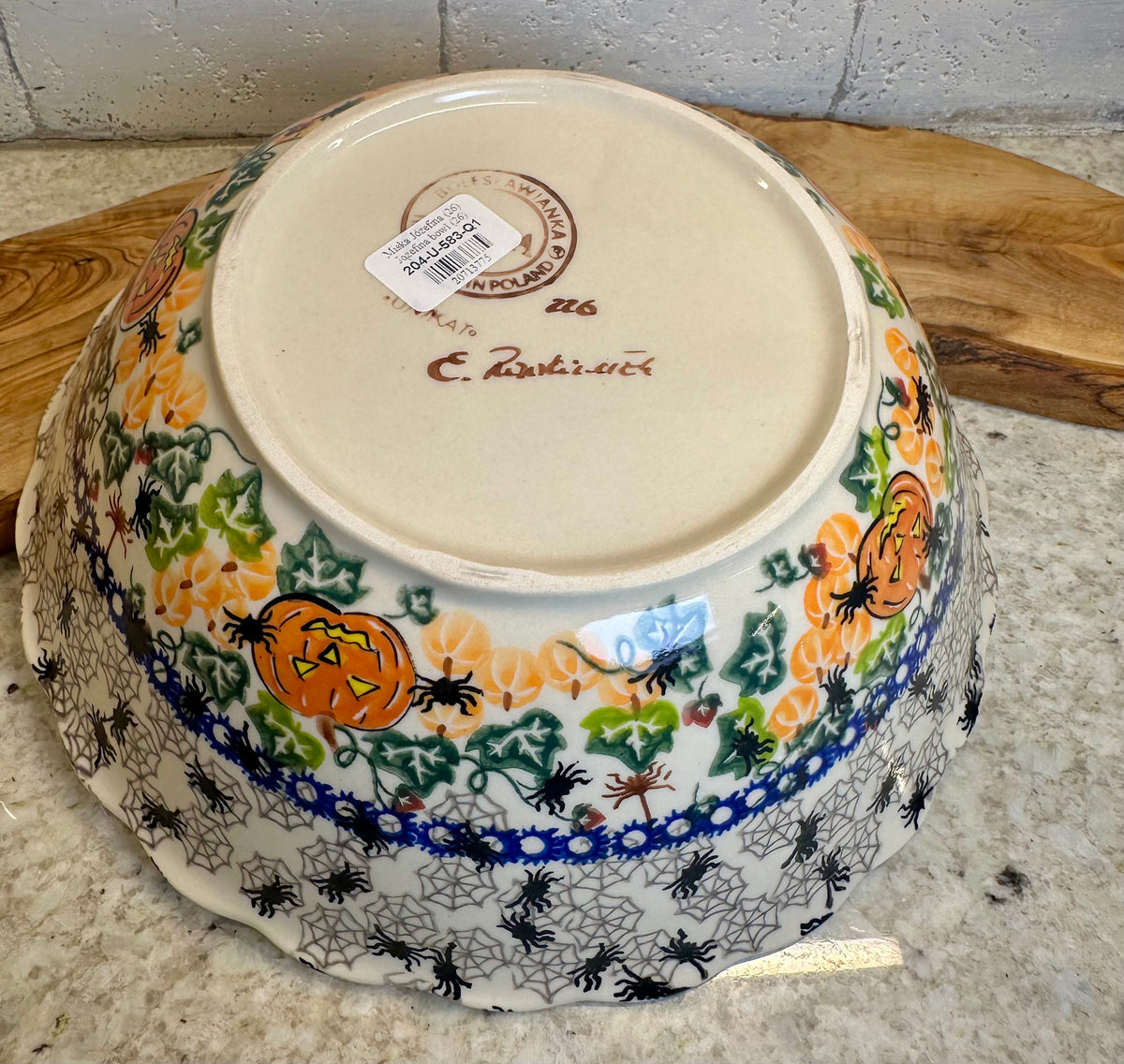 Vena, Trick Or Treat Large Wavy Serving Bowl
