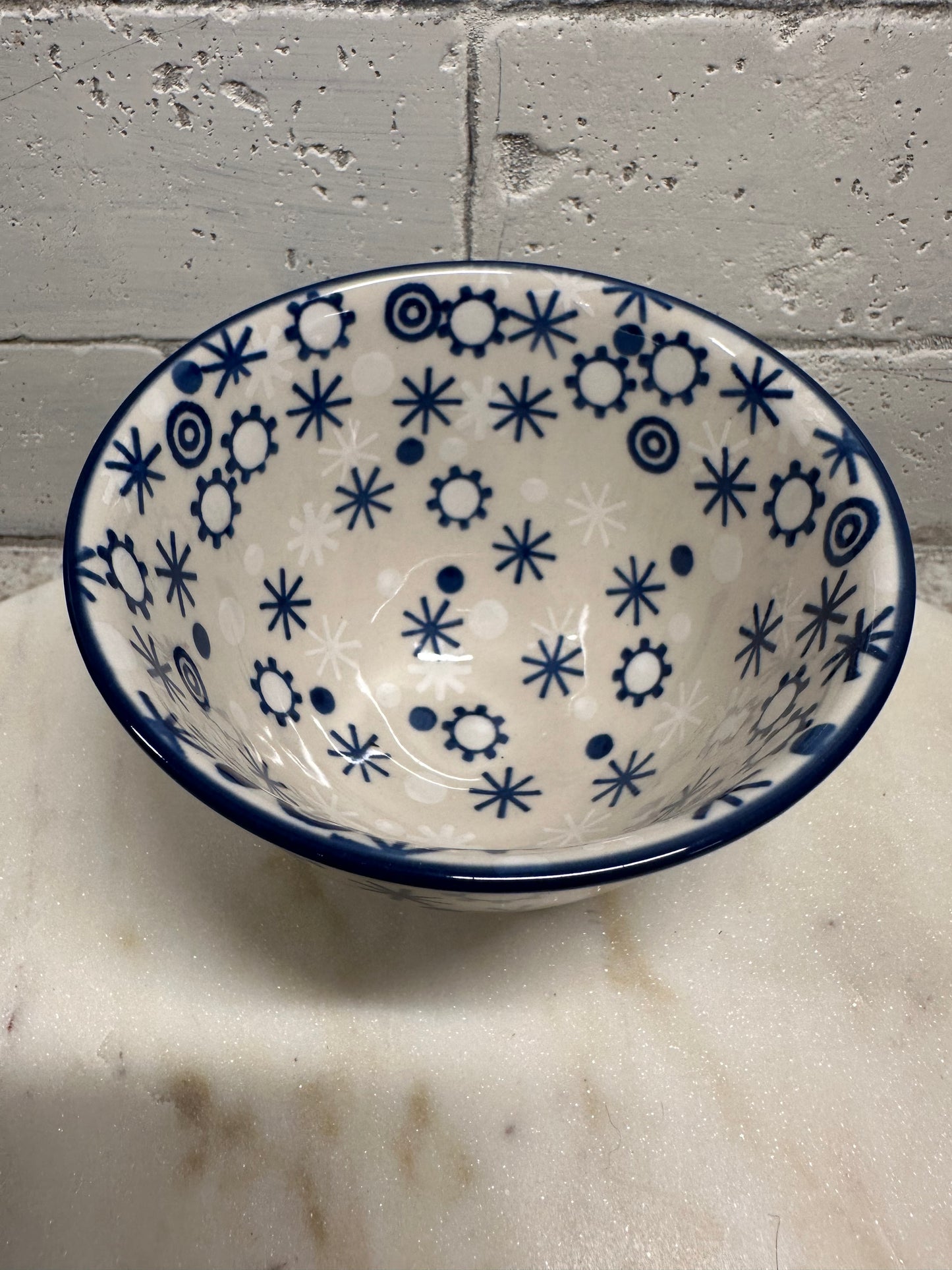 Zaklady Polish Pottery, Snowflakes and Dots, Pedestal Bowl