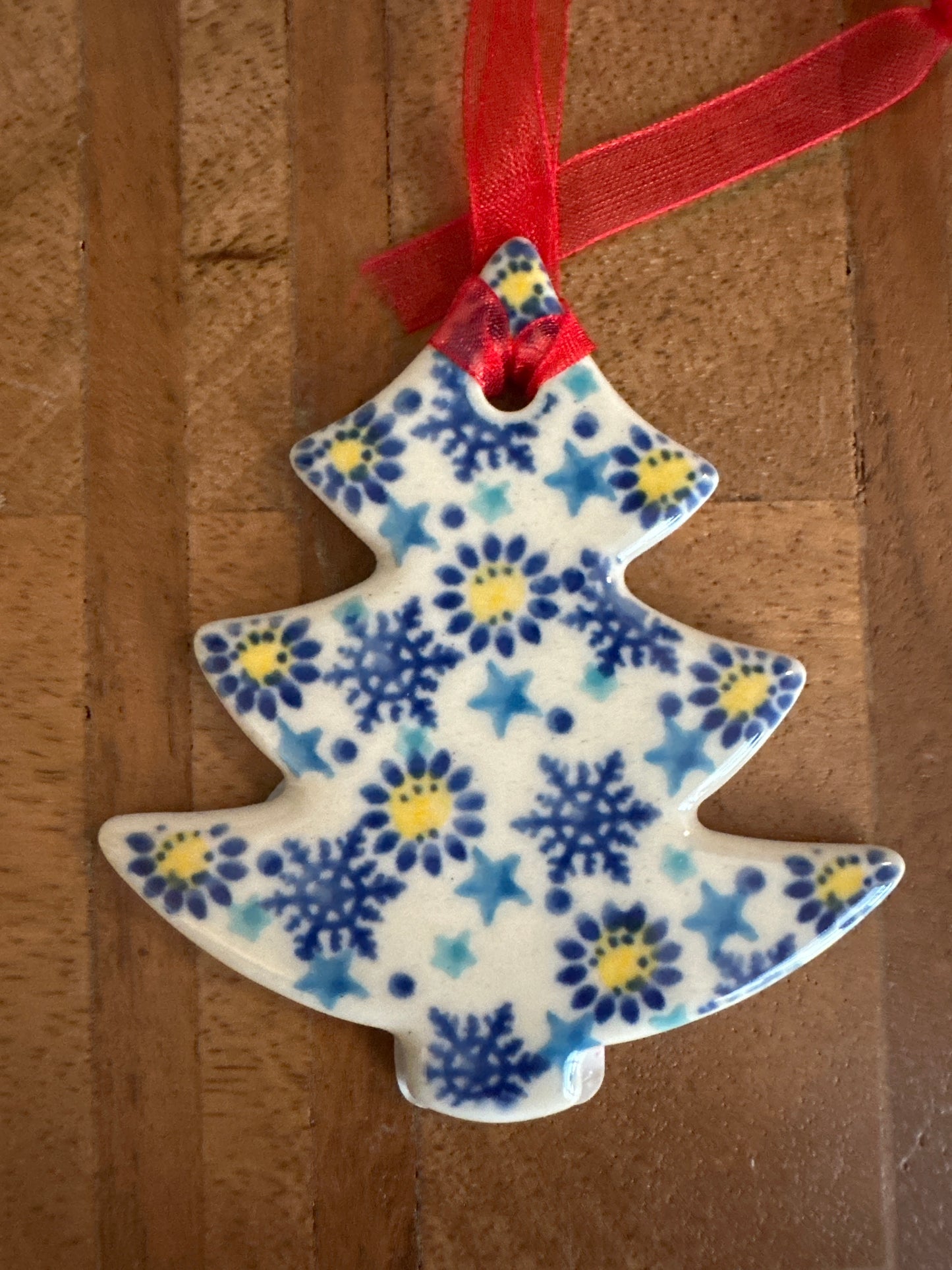 Kalich Polish Pottery Blue and Yellow Snowflake Tree Ornament