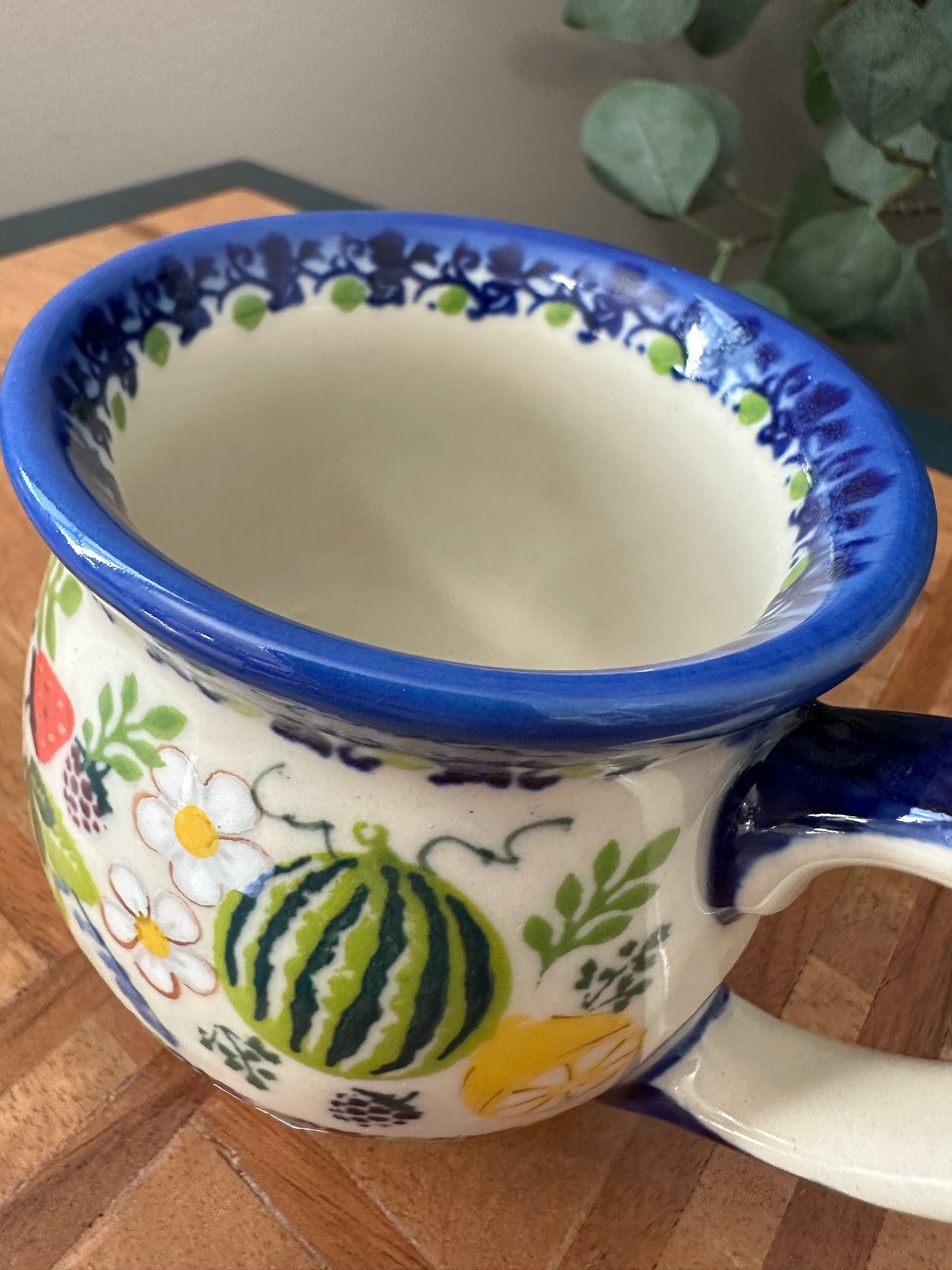 Kalich Polish Pottery, Unikat, Art Level 1, Festive Flowers & Fruits, 12 oz Bubble Mug