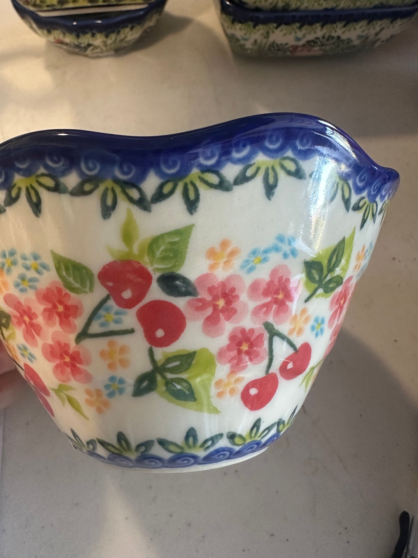 Kalich, Cherries and Blossoms, Viki Wavy Bowl