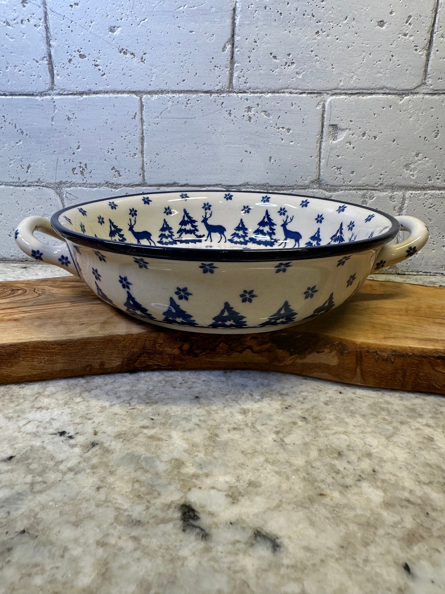 Ceramika Artystyczna Polish Pottery, Winter Deer, Medium Round Baker with Handles