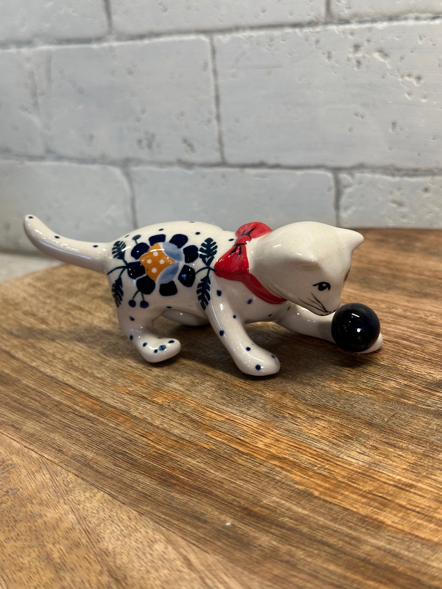 Manufaktura Polish Pottery, Kitty Cat with Ball Figurine