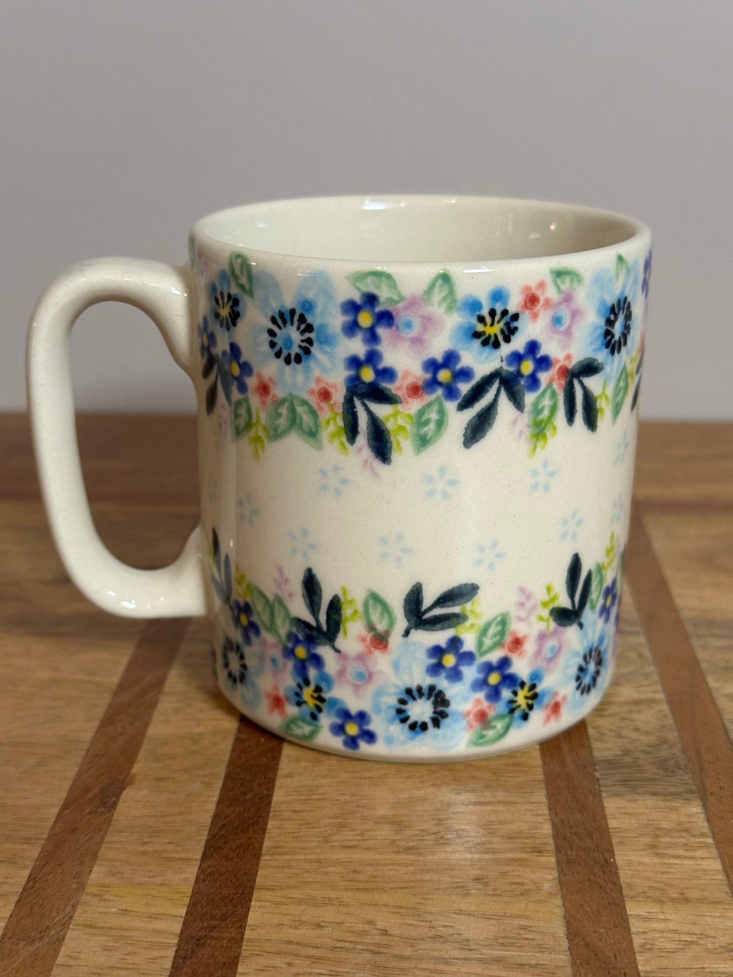 Vena, Unikat U578, Blue Bunny Sraight Mug