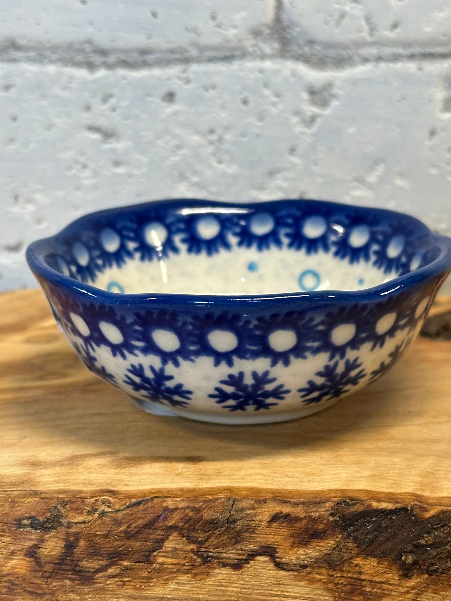 Vena, Nesting Small Fluted Bowl