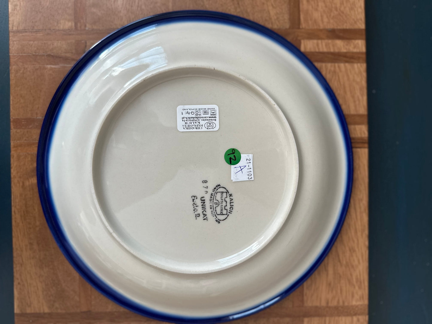 Kalich Polish Pottery, Unikat Art Level 1, Red Poppy & Teal Echo Bloom, 10.5" Dinner/Serving Plate