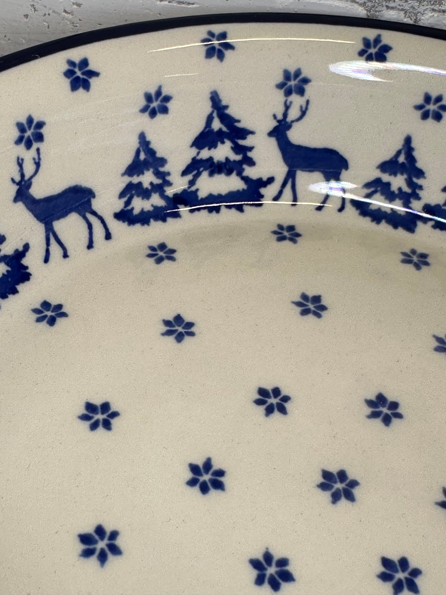 Ceramika Artystyczna Polish Pottery, Winter Deer, Medium Round Baker with Handles