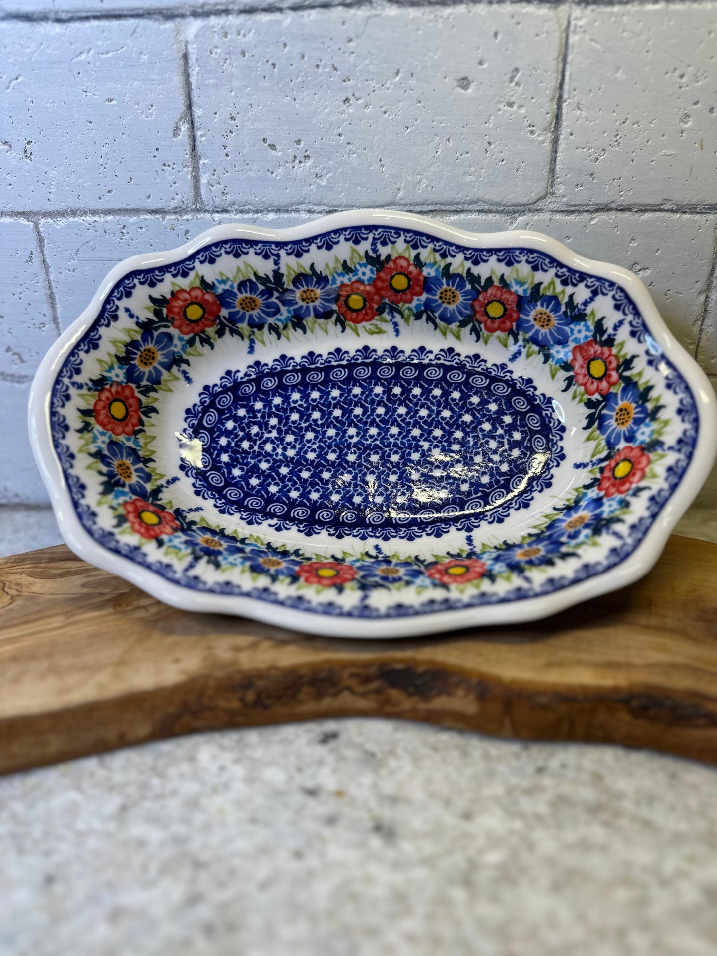 Kaola Studios Polish Pottery, Signature Unikat, Summer Wreath, Oval Wavy Dish