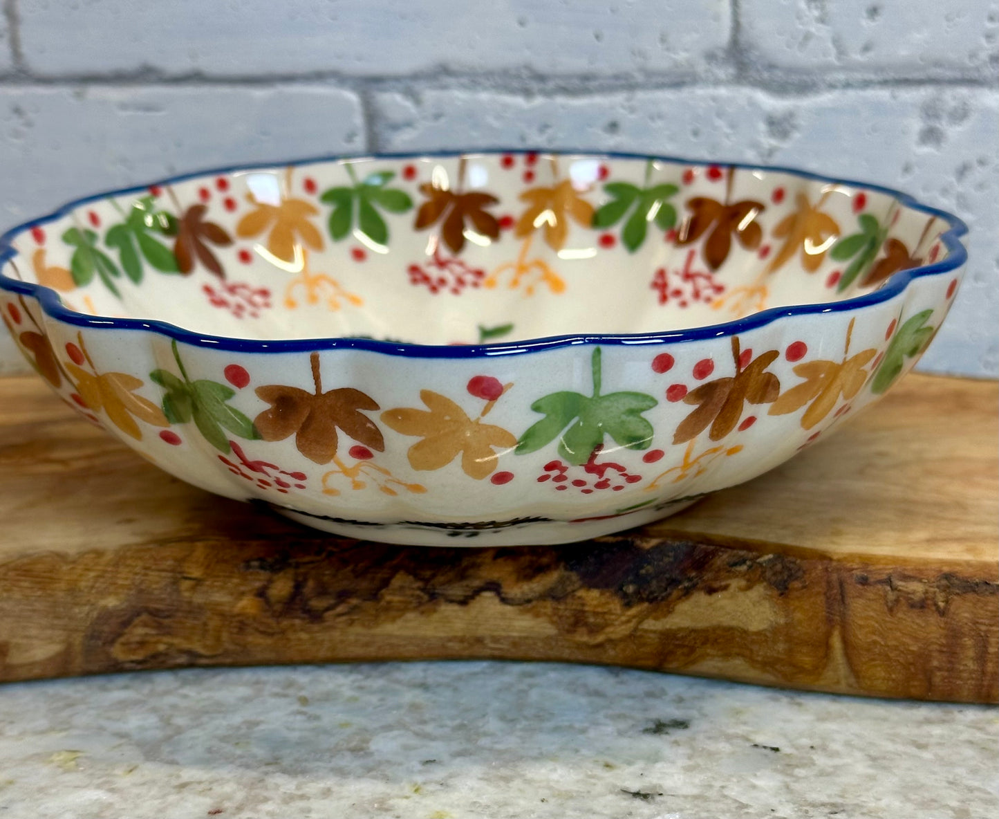 Manufaktura, Hedgie, Scalloped Bowl 6.5"