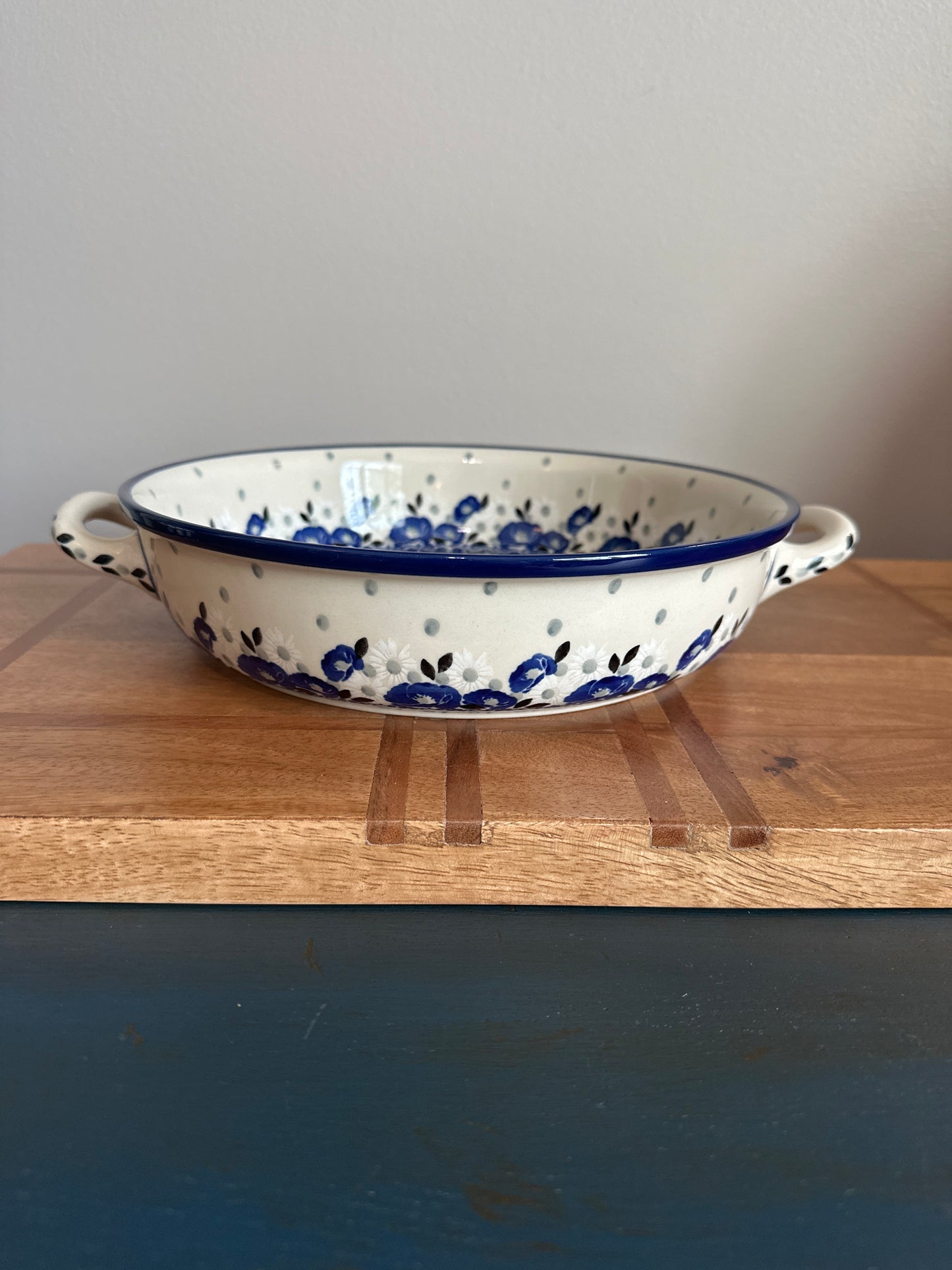 Ceramika Artystyczna Polish Pottery, Eternal Winter Collection, Round Handled Baker