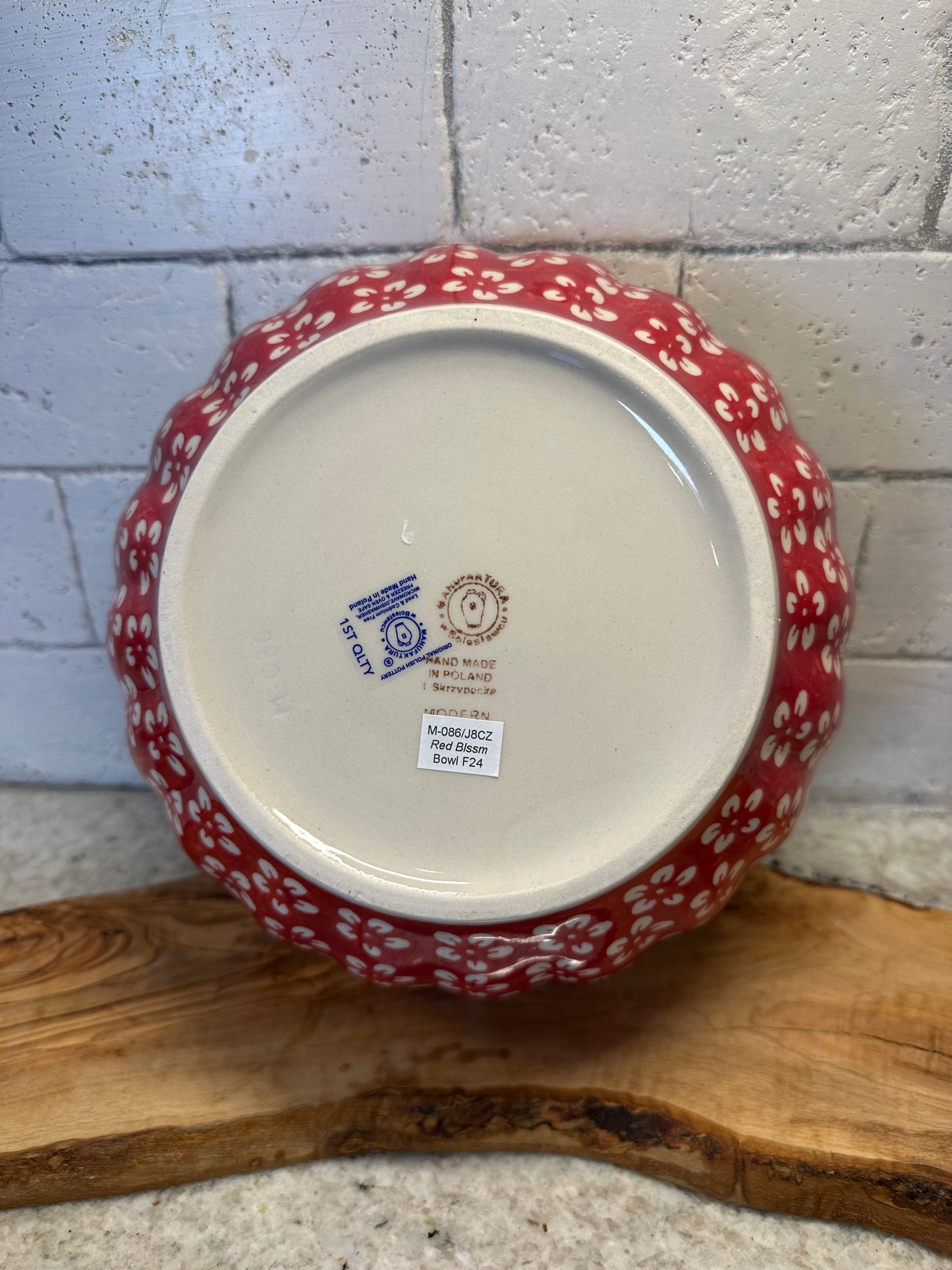 Manufaktura, Red Blossom, Scalloped Serving Bowl