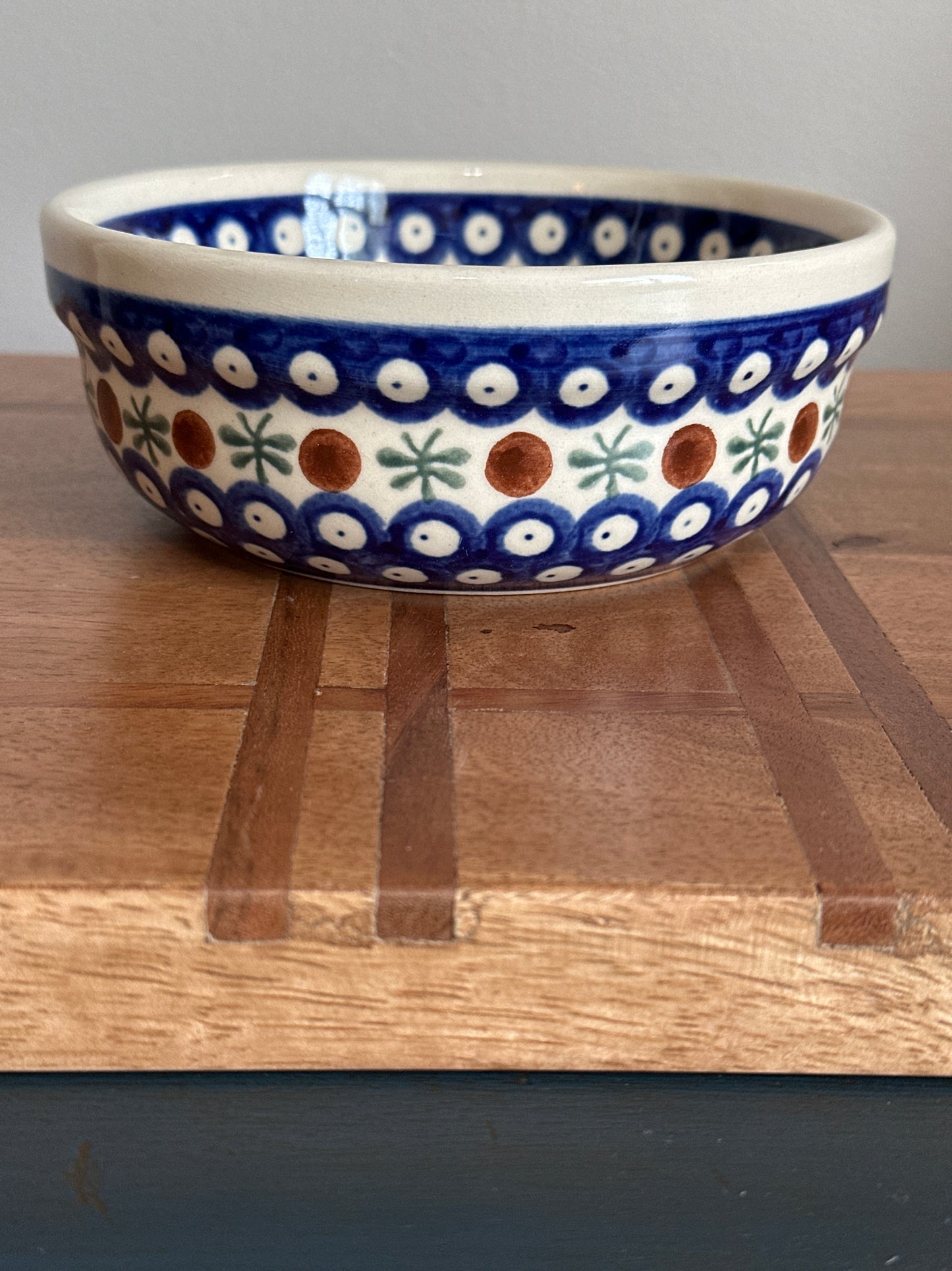 Zaklady Polish Pottery, Traditional Mosquito Pattern, Preowned, Ridged 6" Bowl