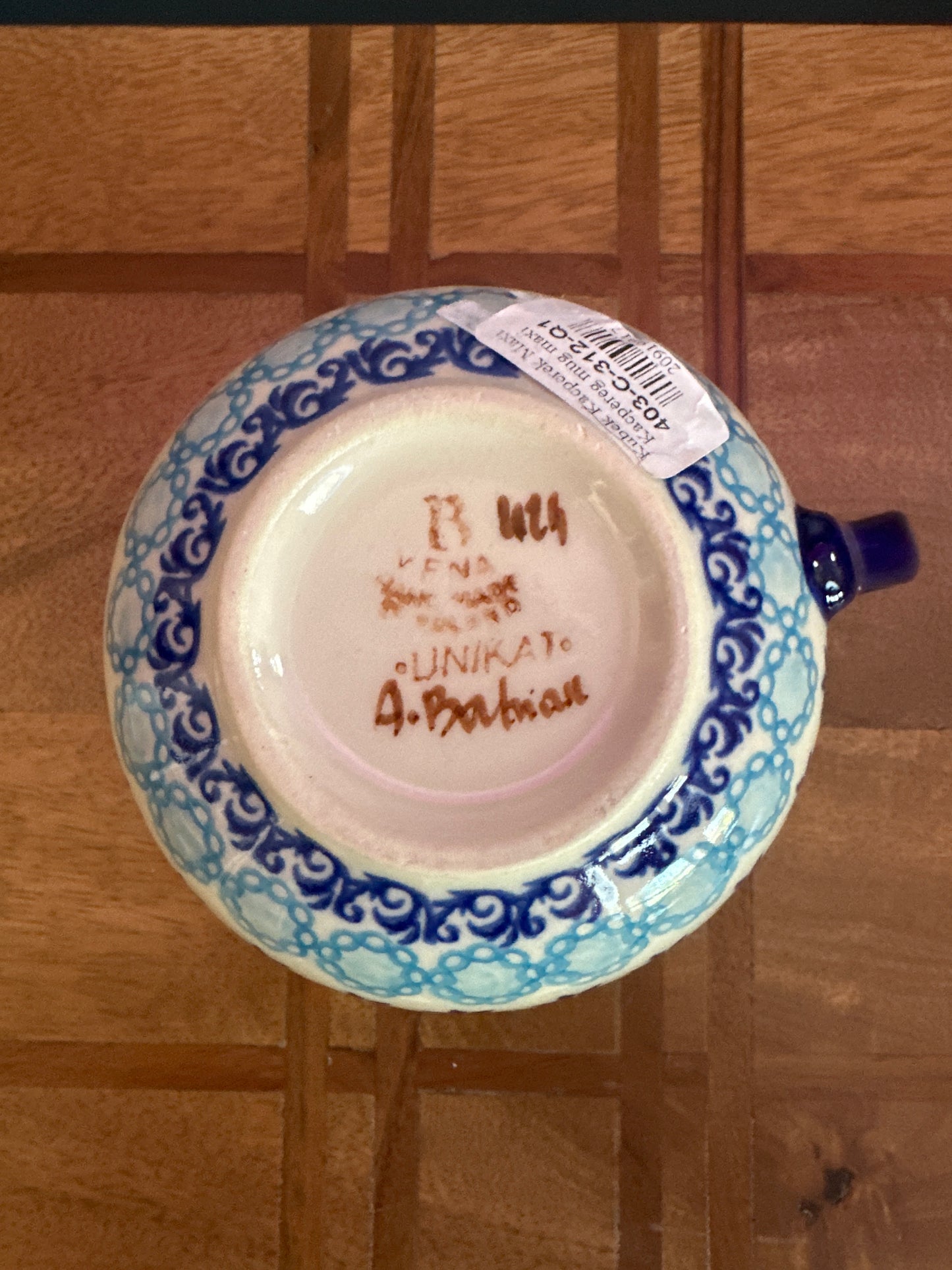 Vena Polish Pottery Snowman and Snowflake 16 oz. Bubble Mug