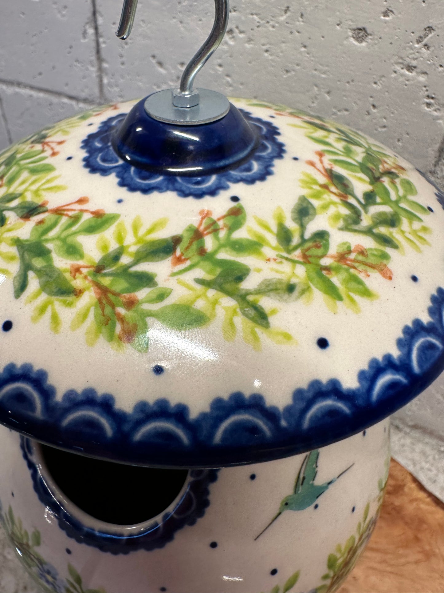 Kalich Polish Pottery, Hummingbird Bird House