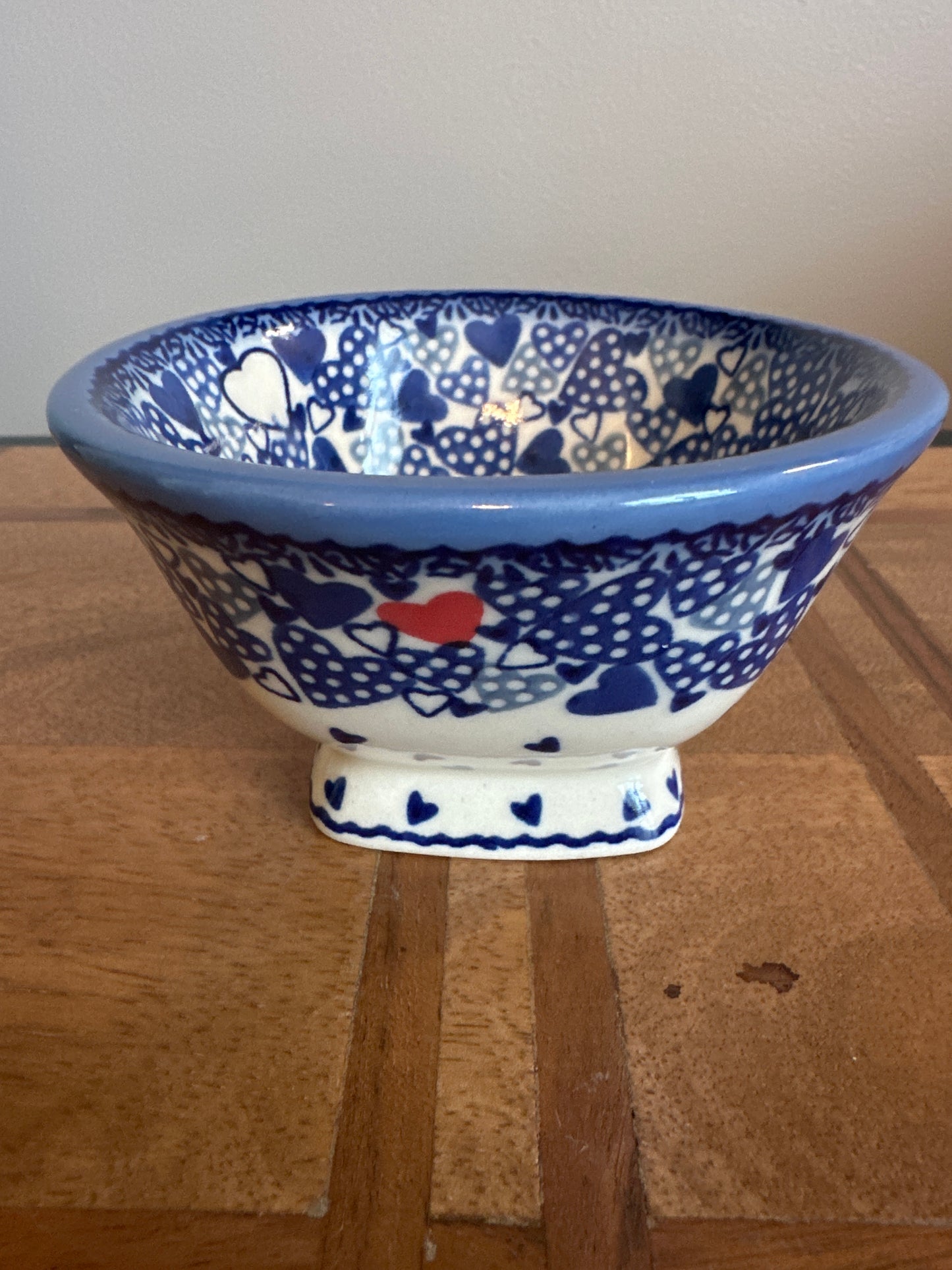 Galia Polish Pottery Blue Hearts Medium Pedestal Bowl