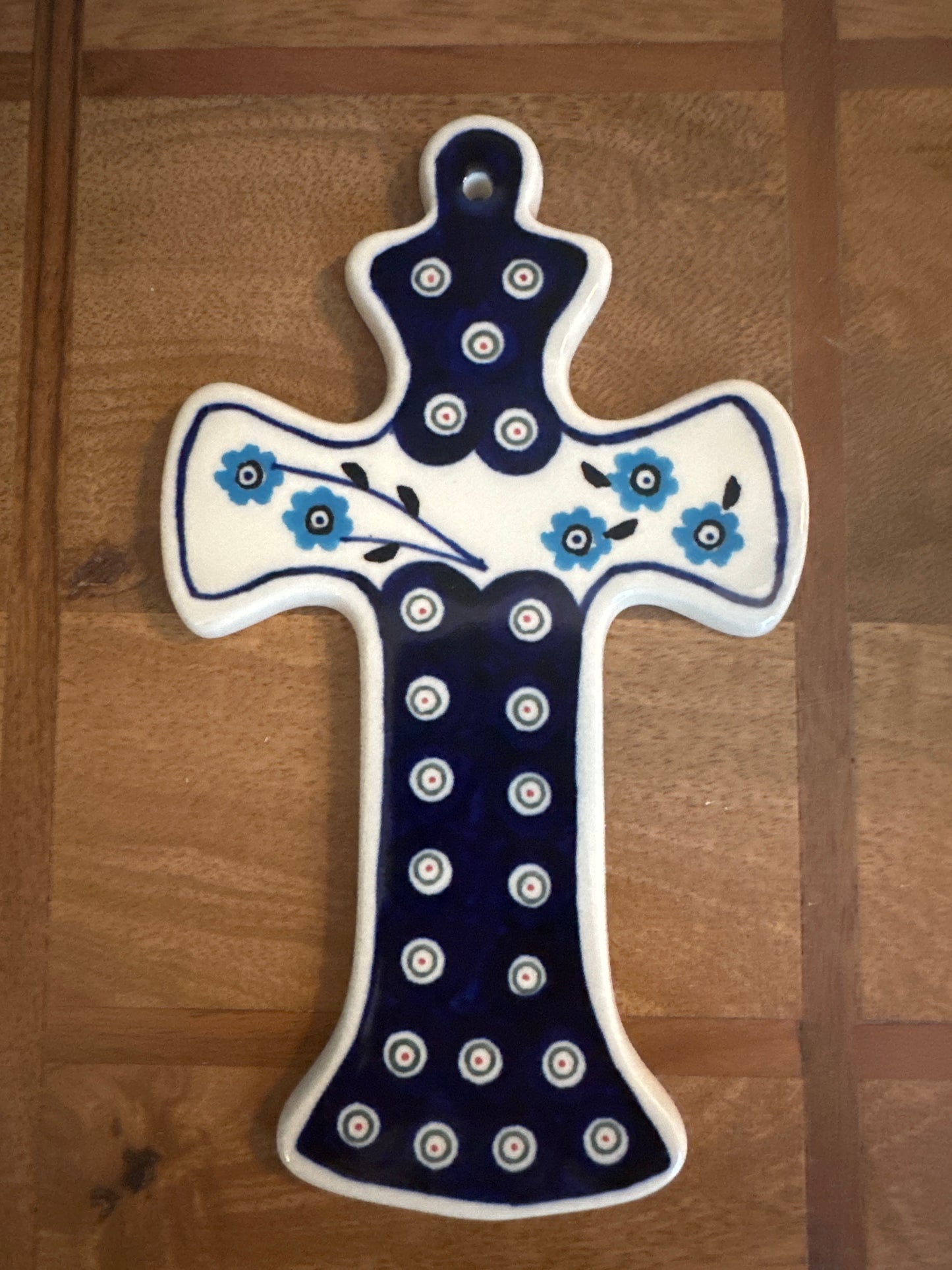 Zaklady Polish Pottery, 8" x 4.5" Hanging Cross. Pattern: Forget Me Not