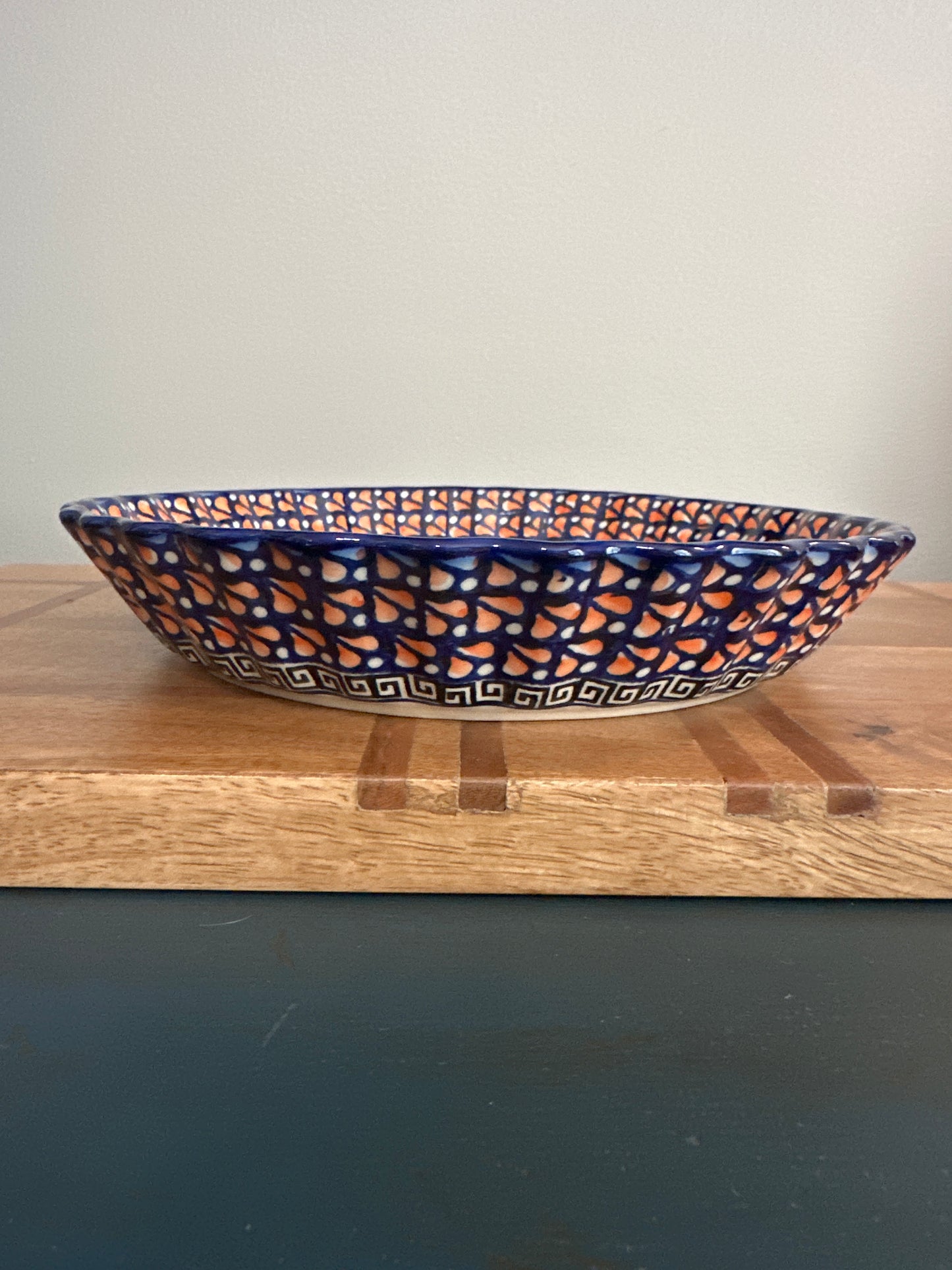Ceramika Bona Polish Pottery, Signature Unikat, Ruffled Red Poppy Pie Dish