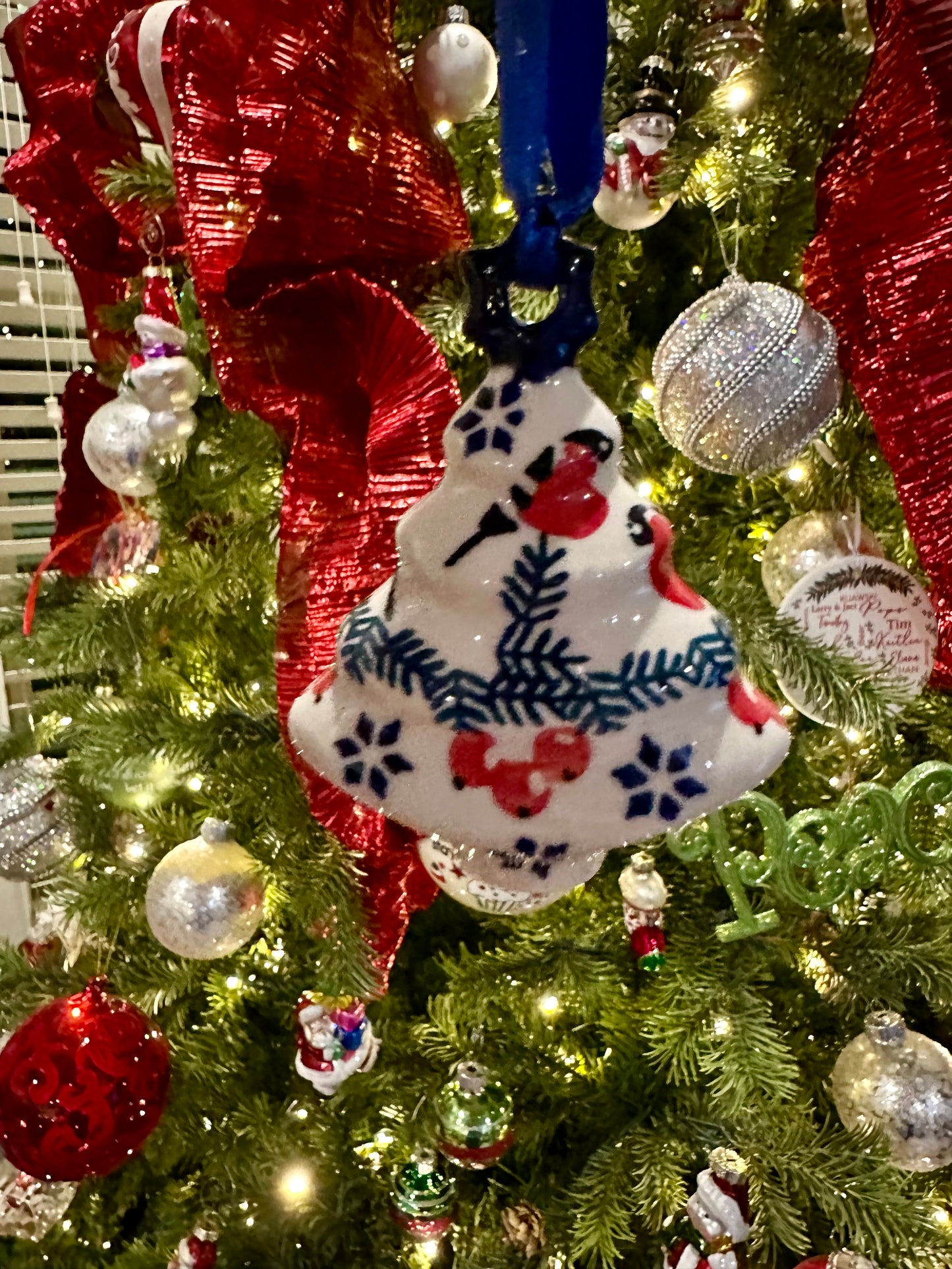 Manufaktura Gile Carolers Flat Tree Ornament