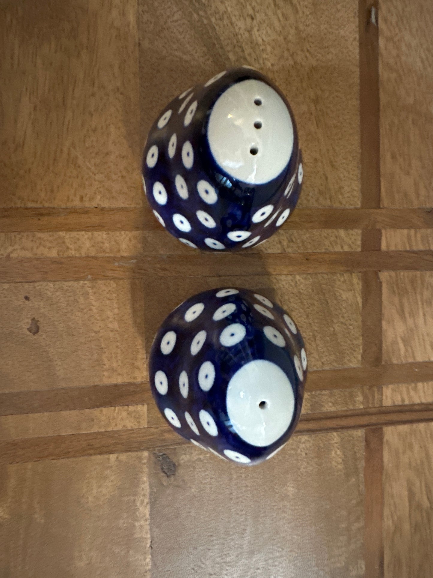 Zaklady Polish Pottery Owls Eye Salt & Pepper Set