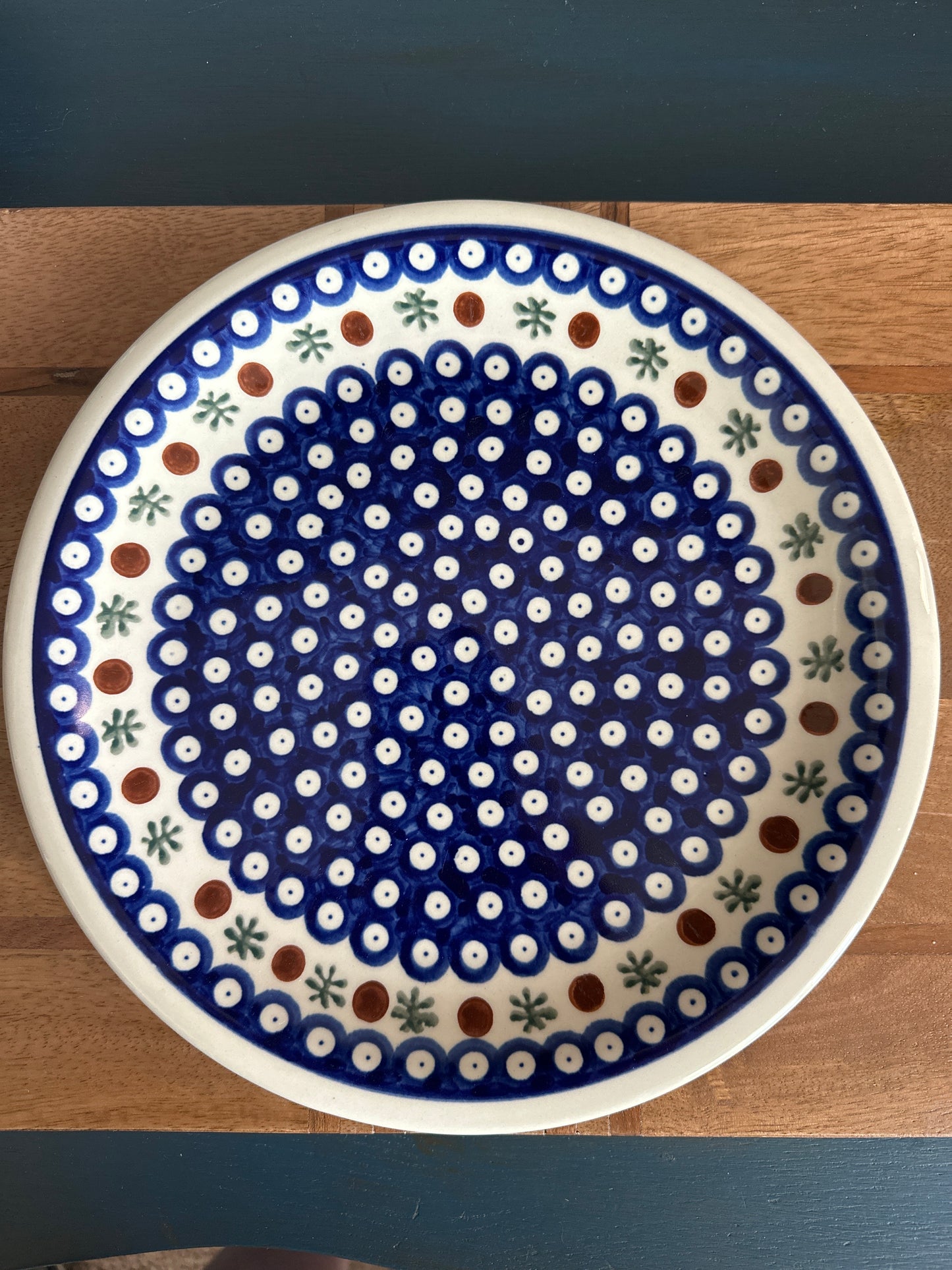 Zaklady Polish Pottery, Traditional Mosquito Pattern, Preowned, 11" Dinner Plate