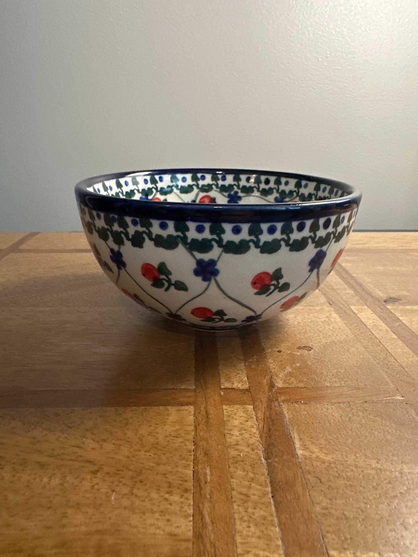Millena Polish Pottery, Rosebud Bowl, 4.5", 2Q