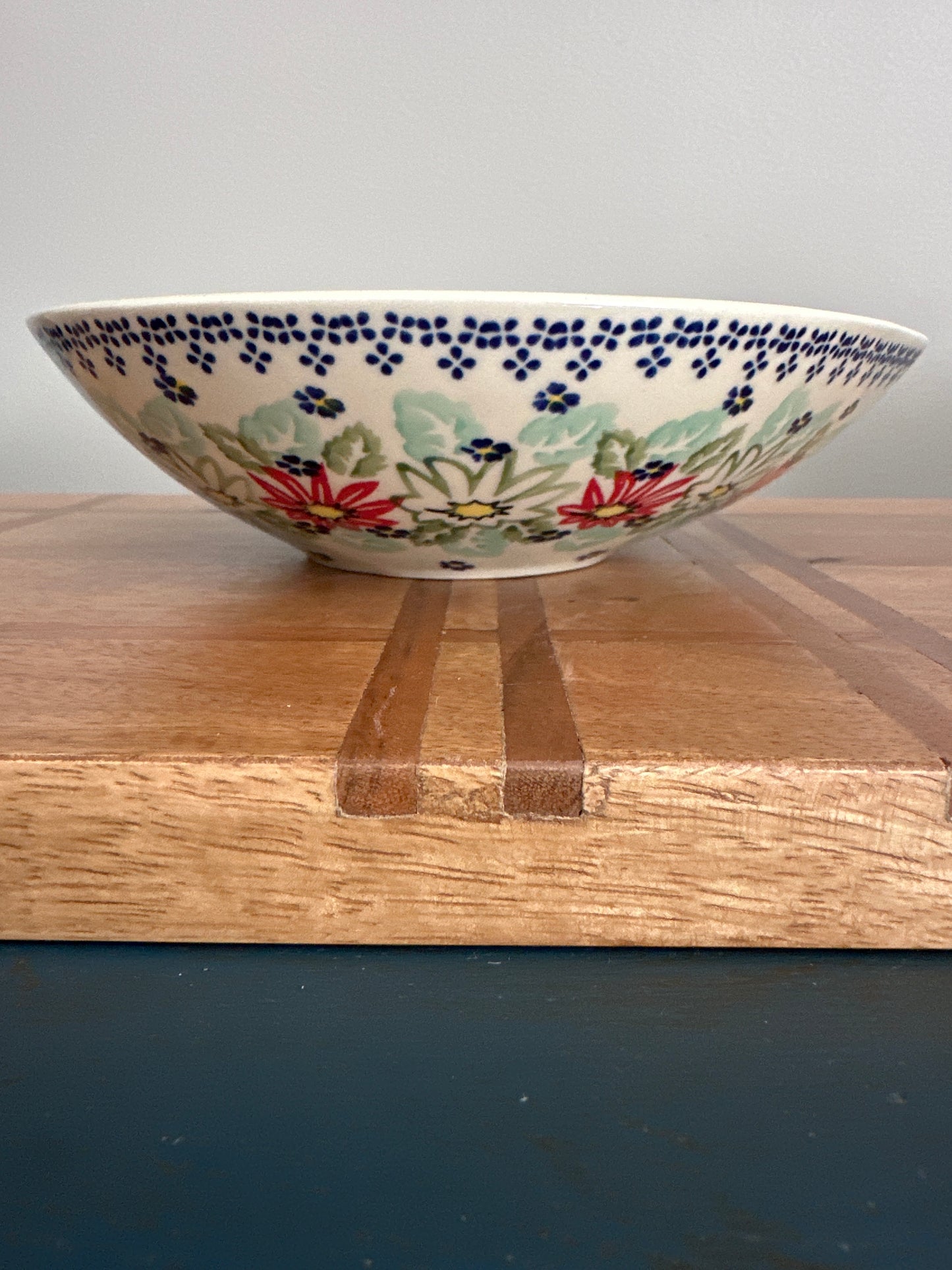 Manufaktura Polish Pottery, Teardrop Serving Bowl, Mountain Flower